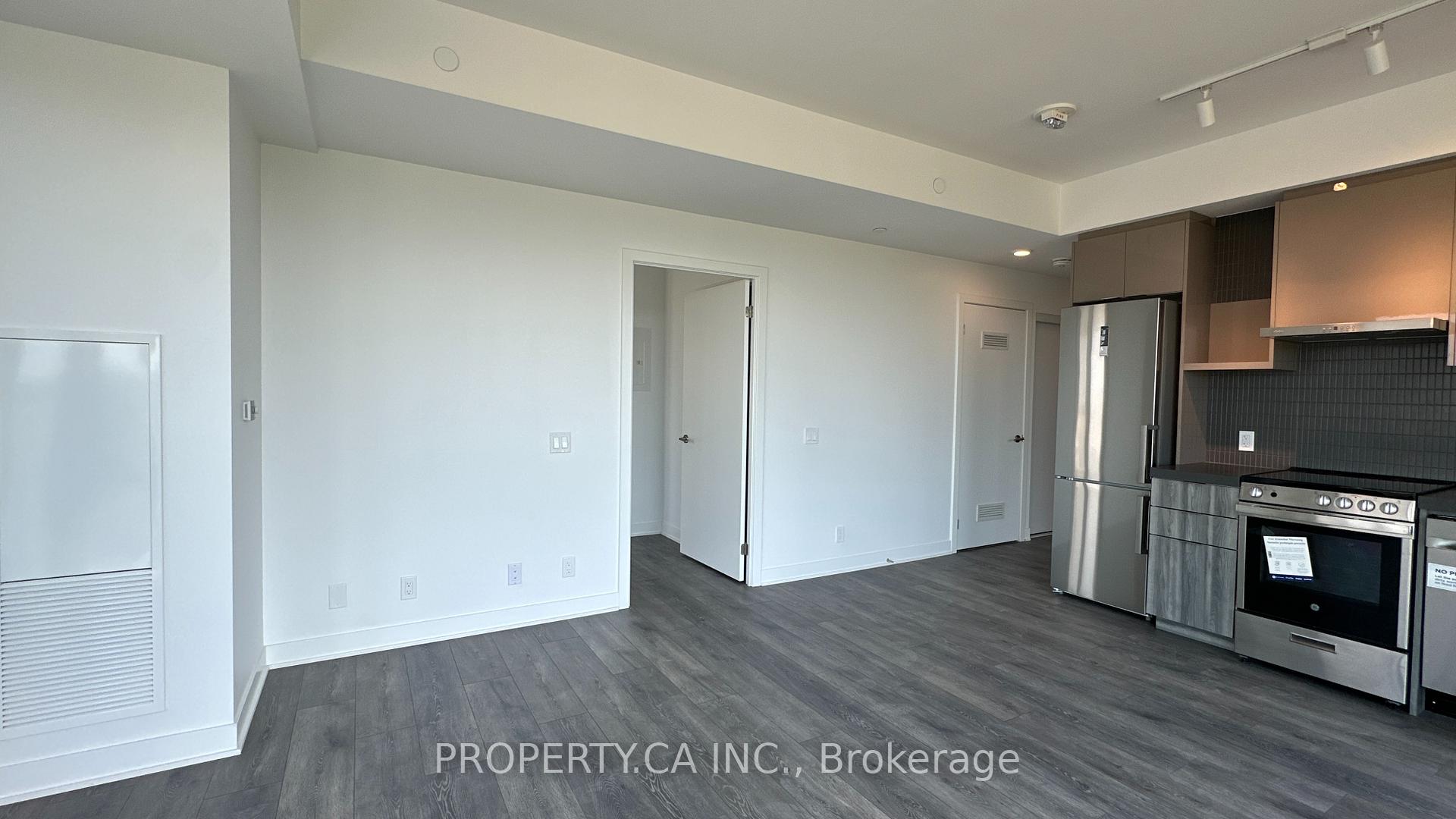 Photo 14 of Unit 1320, 6 Flavelle Trail, Vaughan, Steeles West Industrial — HOMEH