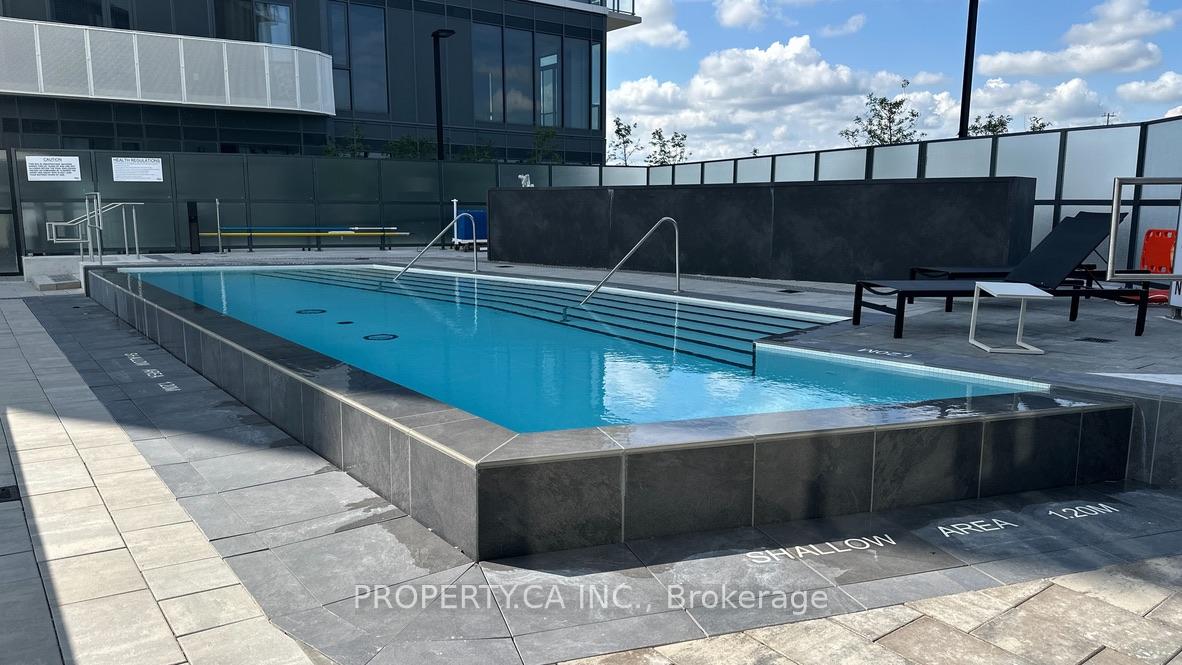 Photo 23 of Unit 1320, 6 Flavelle Trail, Vaughan, Steeles West Industrial — HOMEH