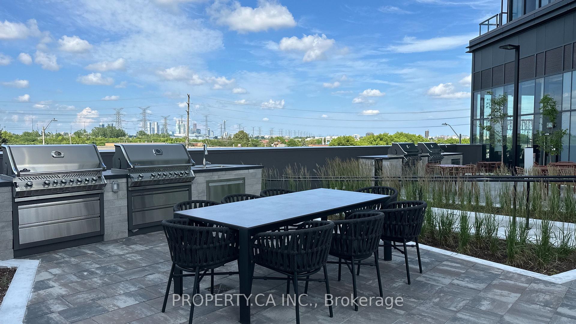 Photo 33 of Unit 1320, 6 Flavelle Trail, Vaughan, Steeles West Industrial — HOMEH