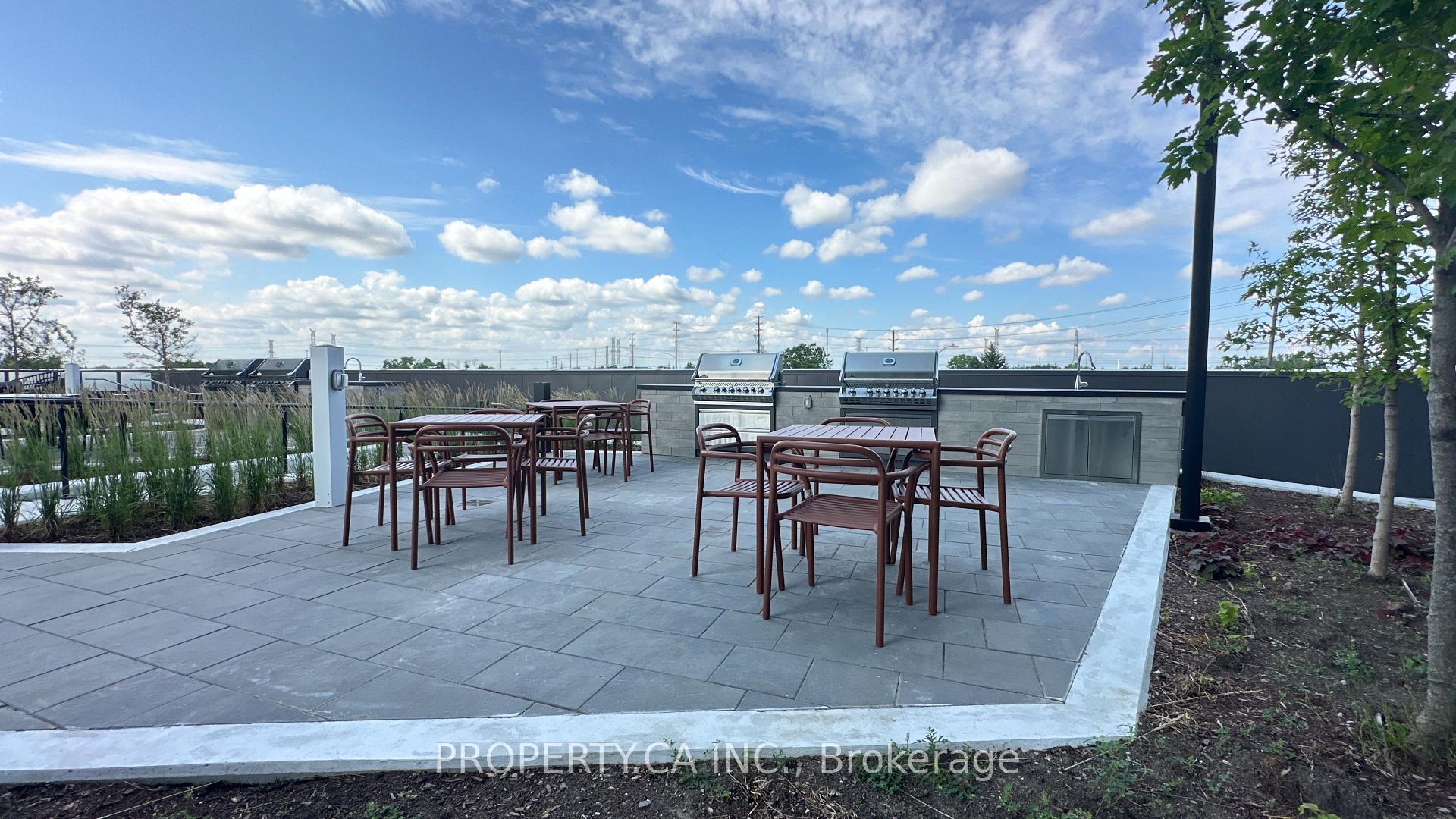 Photo 35 of Unit 1320, 6 Flavelle Trail, Vaughan, Steeles West Industrial — HOMEH