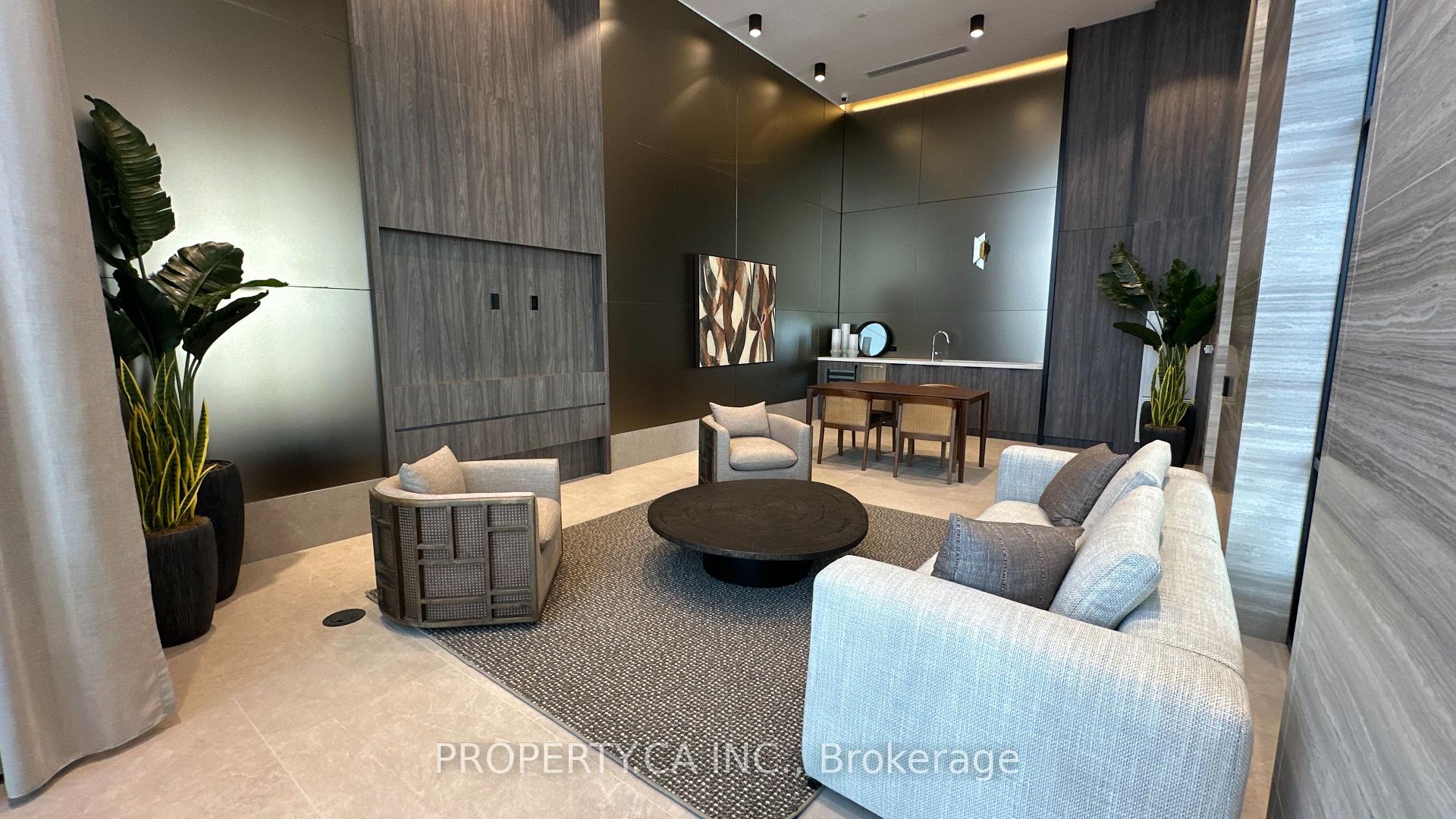 Photo 42 of Unit 1320, 6 Flavelle Trail, Vaughan, Steeles West Industrial — HOMEH