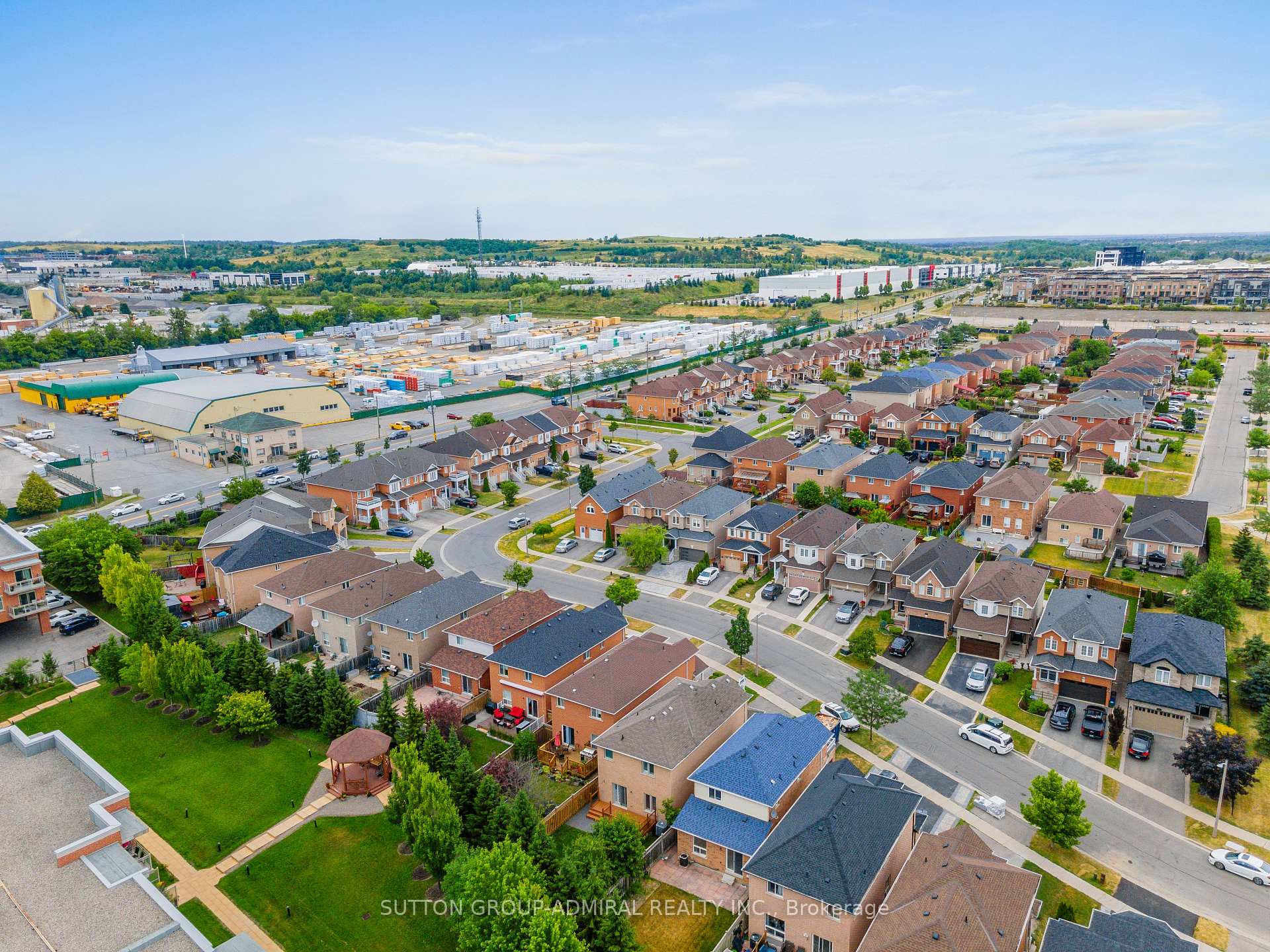 Photo 13 of Unit #Lower, 115 Stonebriar Drive, Vaughan, Maple — HOMEH