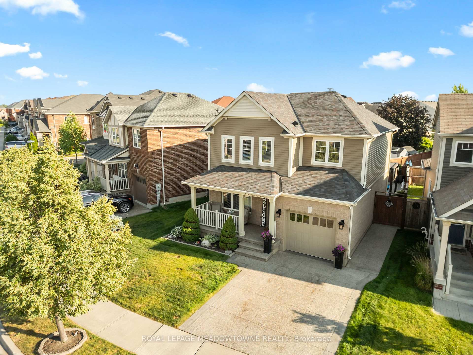 Photo 2 of 871 Cahoun Terrace, Milton, Coates — HOMEH