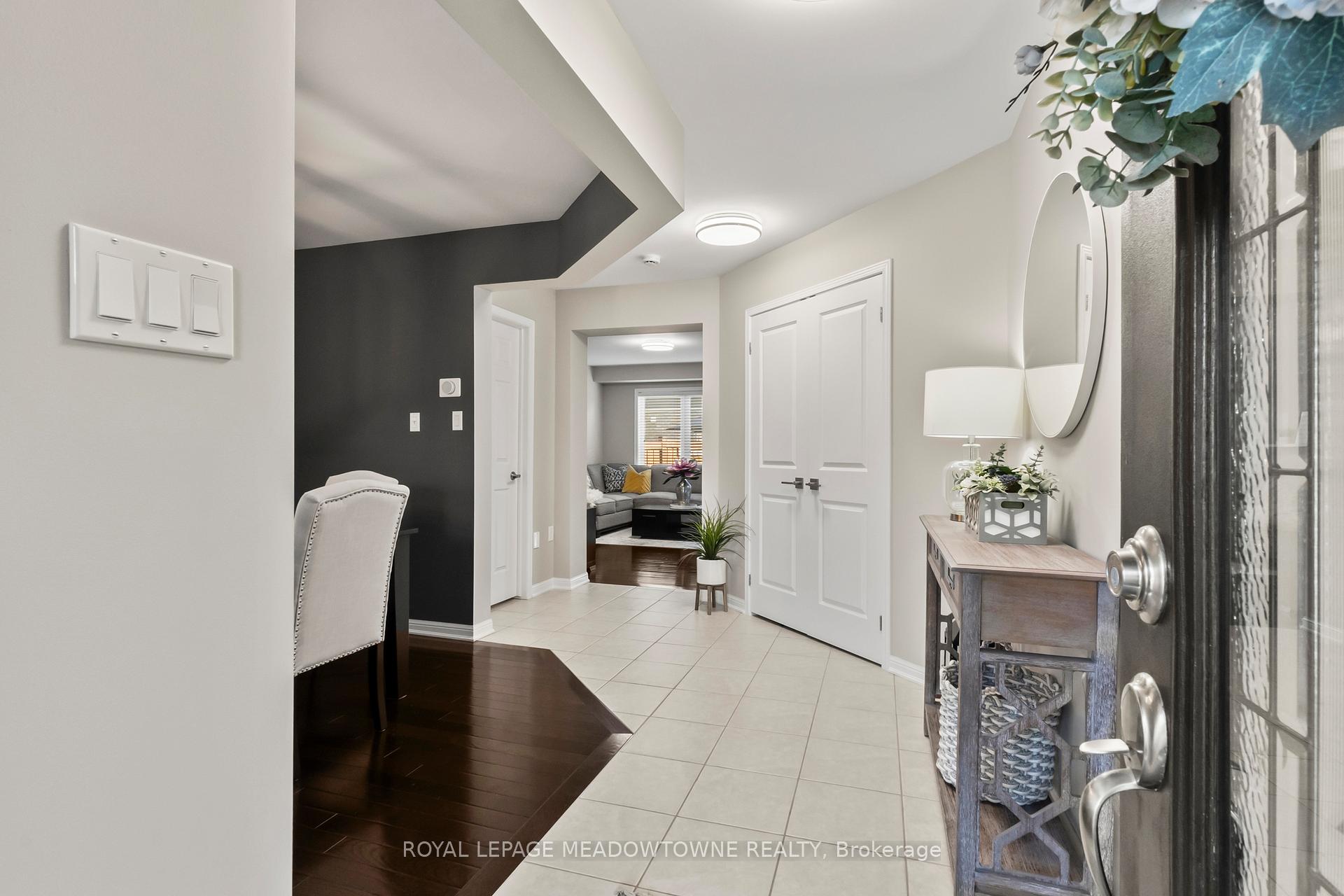 Photo 8 of 871 Cahoun Terrace, Milton, Coates — HOMEH