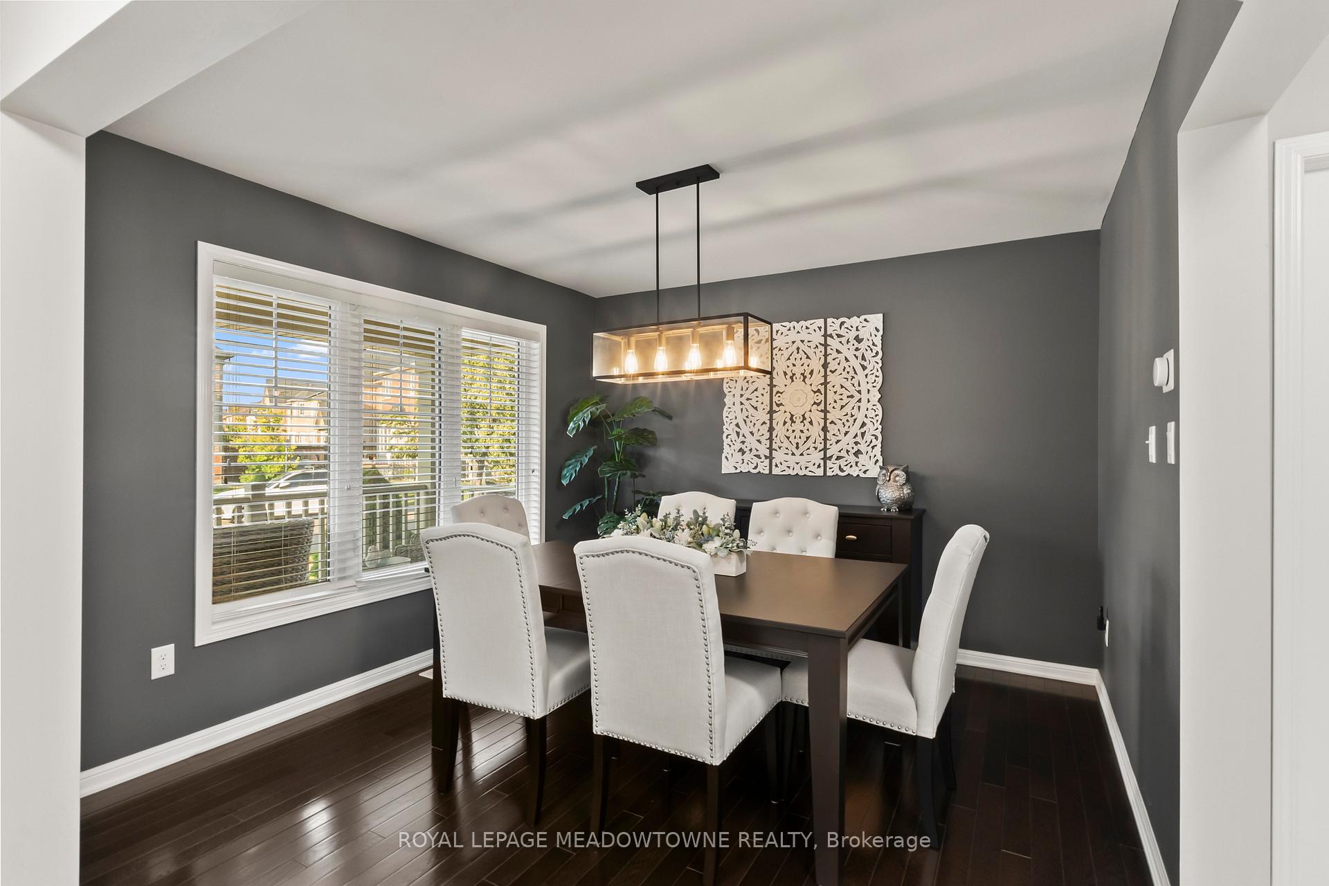 Photo 10 of 871 Cahoun Terrace, Milton, Coates — HOMEH