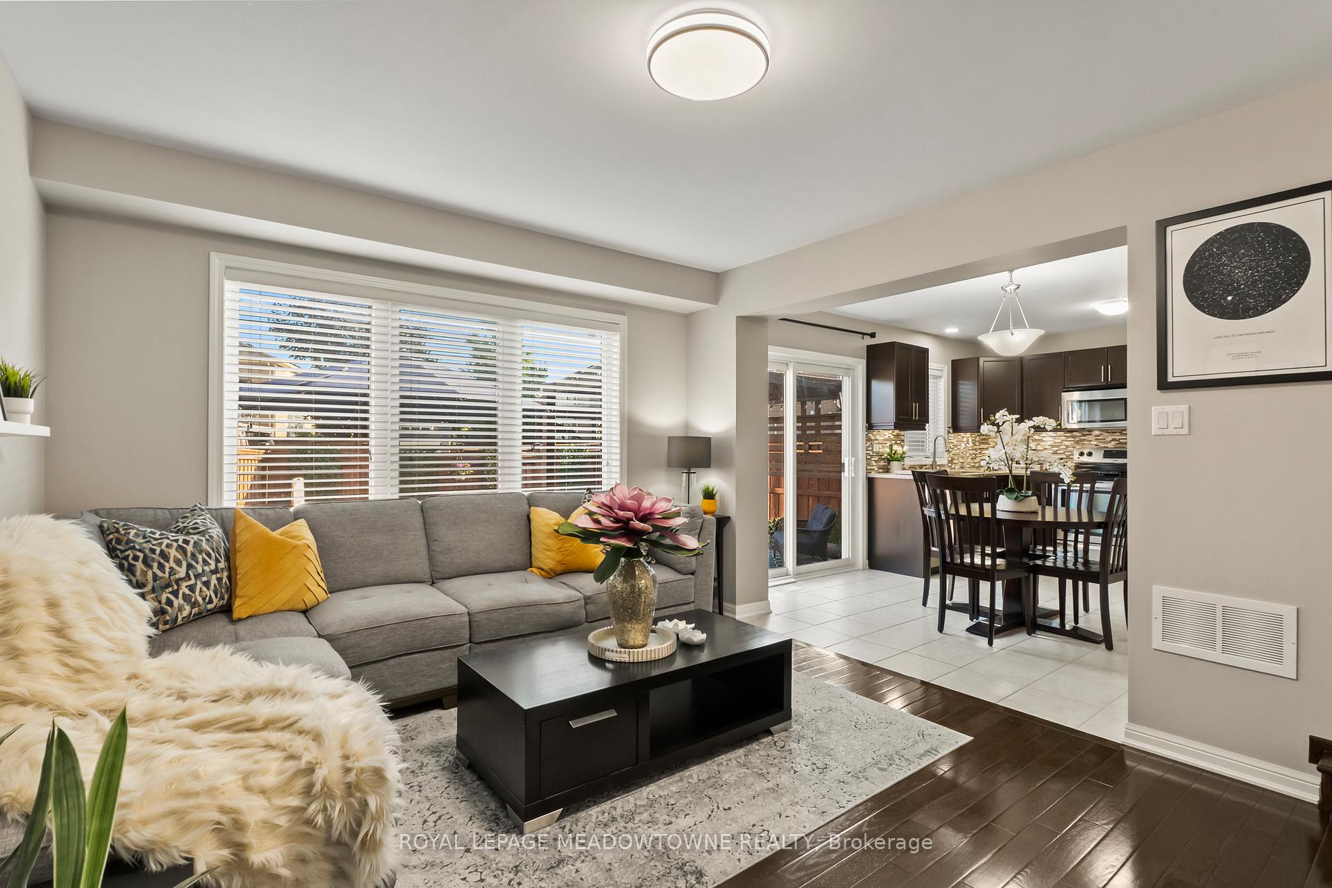 Photo 14 of 871 Cahoun Terrace, Milton, Coates — HOMEH