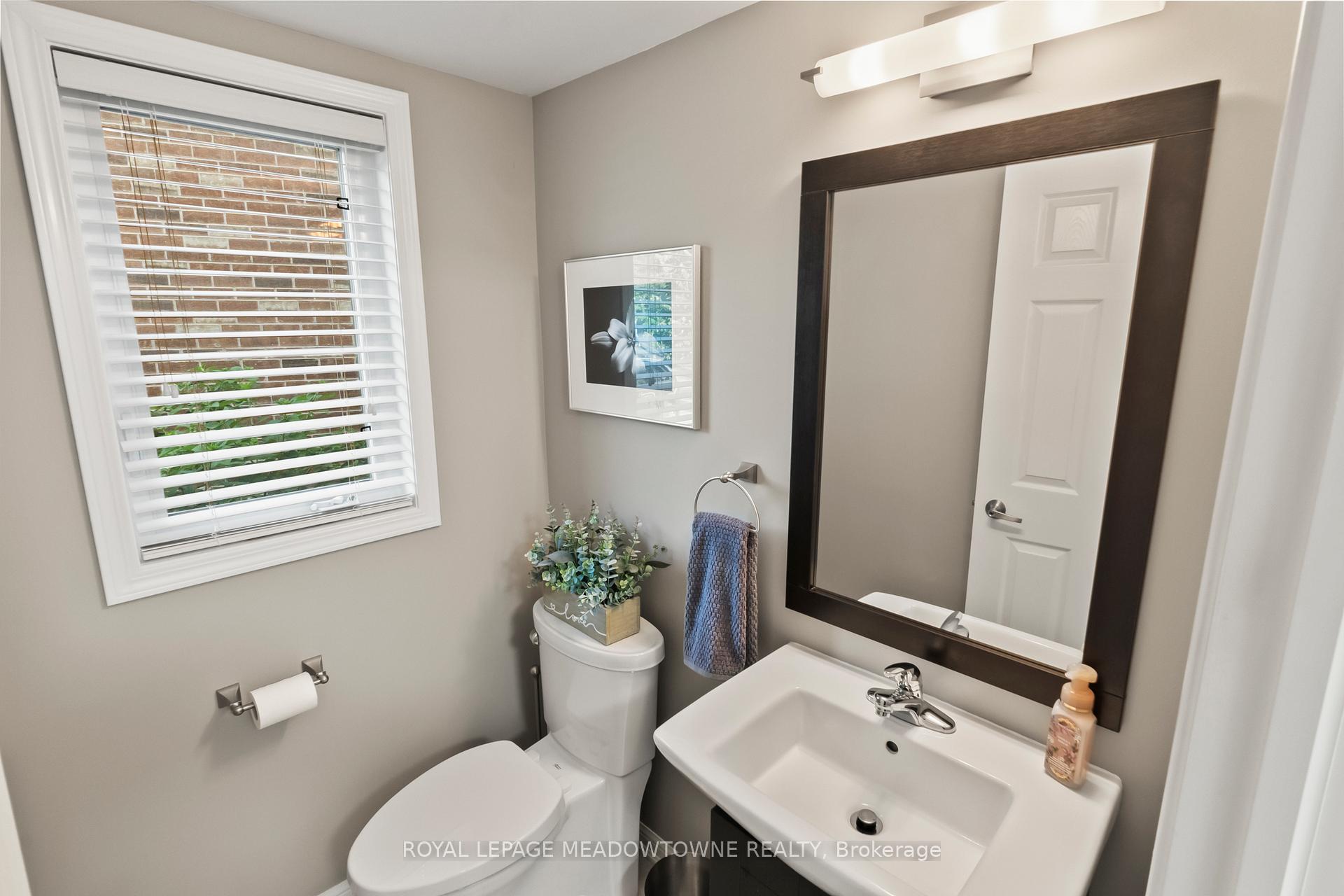 Photo 20 of 871 Cahoun Terrace, Milton, Coates — HOMEH