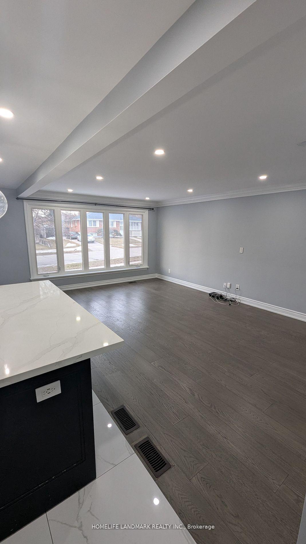 Photo 2 of 3 Chopin Avenue, Scarborough, Ionview — HOMEH
