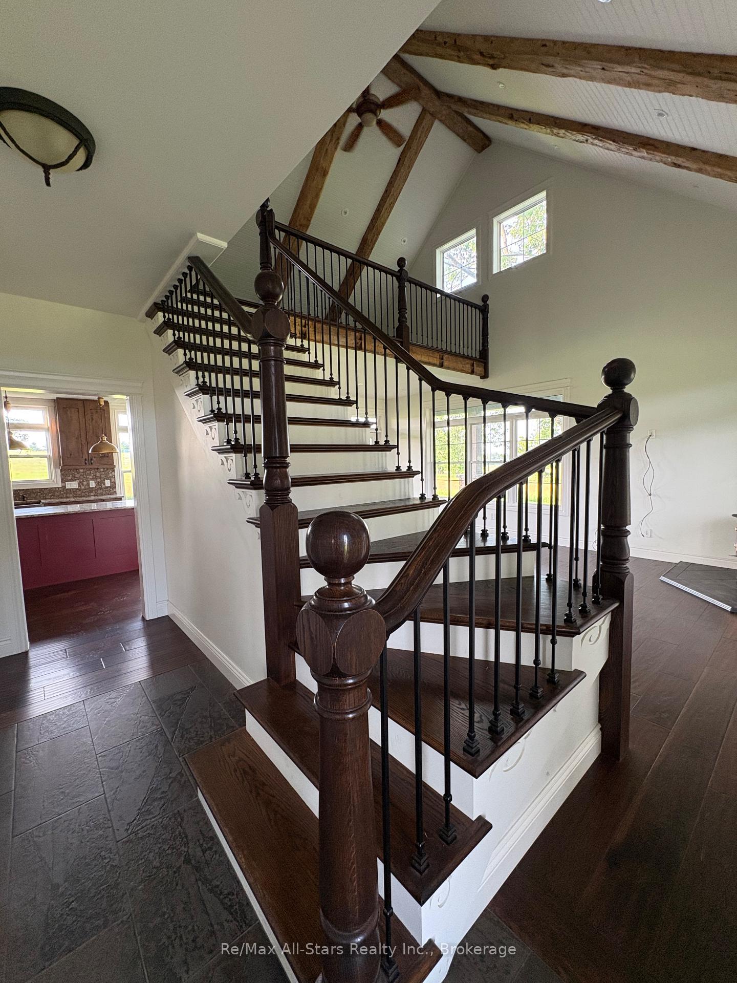 Photo 4 of 1185 Killarney Bay Road, Kawartha Lakes, Fenelon — HOMEH