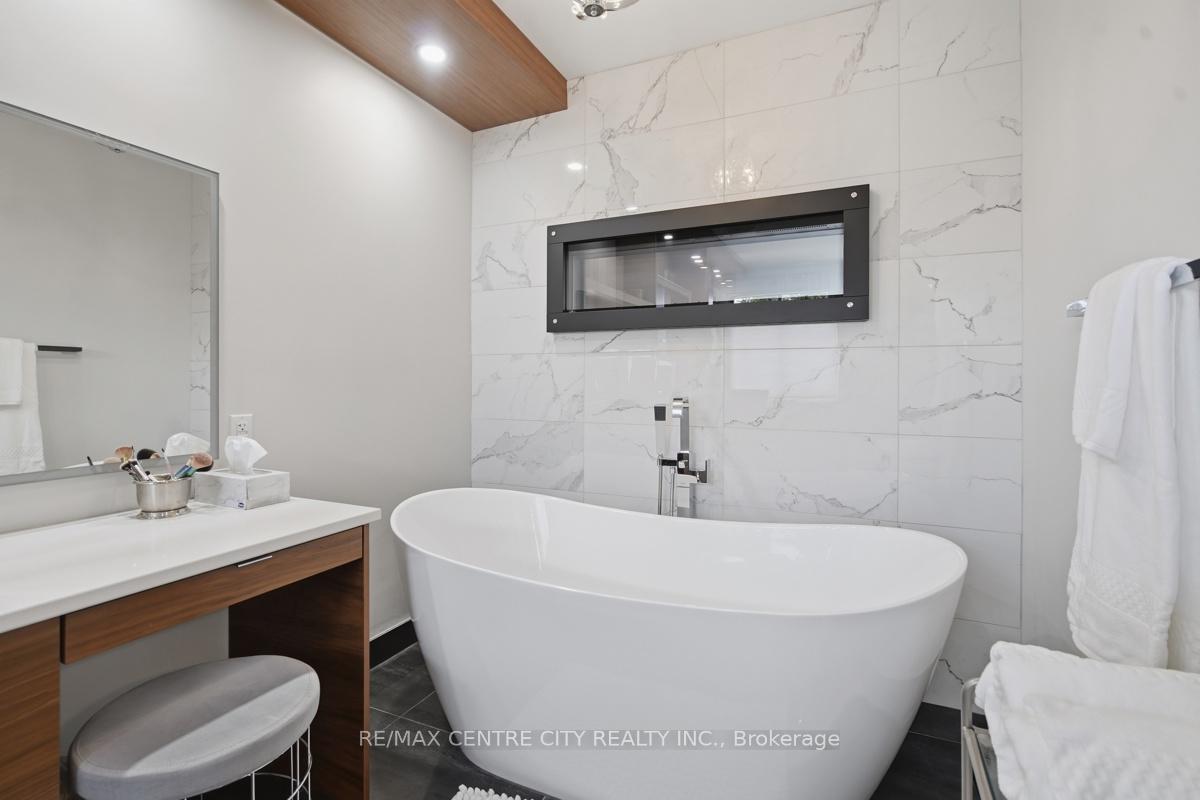Photo 23 of 6 Trillium Court, Middlesex Centre, Ilderton — HOMEH