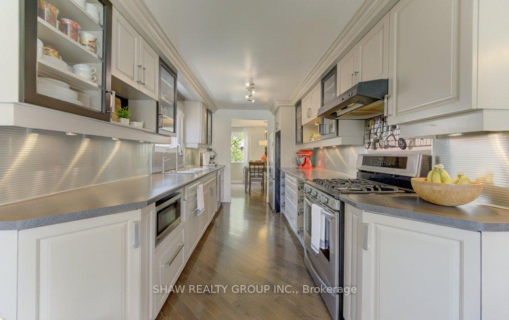 Photo 6 of 108 Clearwater Crescent, Waterloo, North Lakeshore — HOMEH