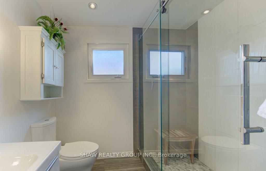 Photo 24 of 108 Clearwater Crescent, Waterloo, North Lakeshore — HOMEH