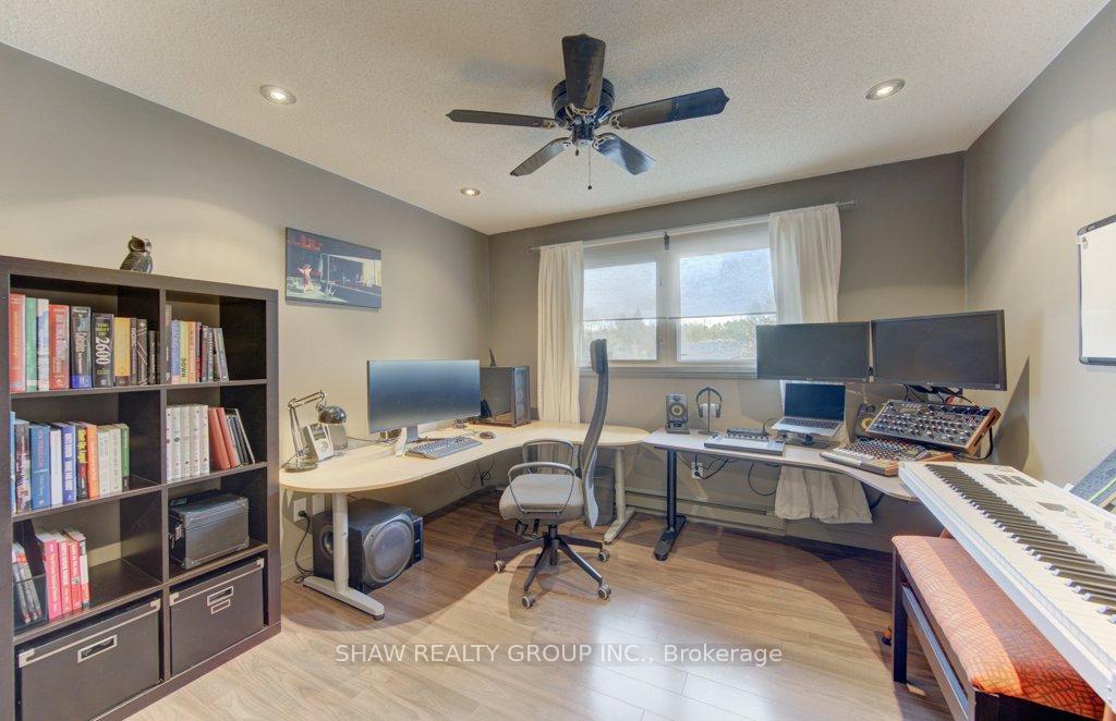 Photo 25 of 108 Clearwater Crescent, Waterloo, North Lakeshore — HOMEH