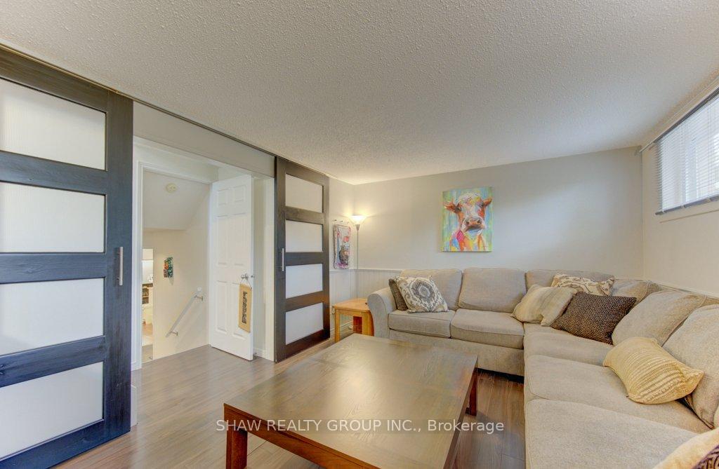 Photo 30 of 108 Clearwater Crescent, Waterloo, North Lakeshore — HOMEH
