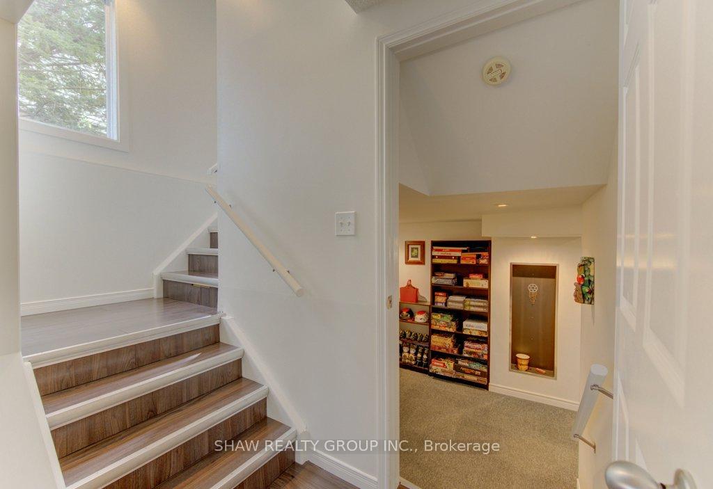 Photo 32 of 108 Clearwater Crescent, Waterloo, North Lakeshore — HOMEH