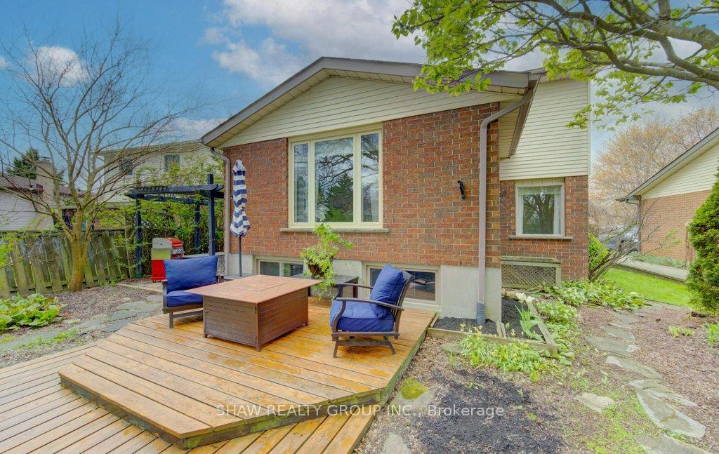 Photo 45 of 108 Clearwater Crescent, Waterloo, North Lakeshore — HOMEH