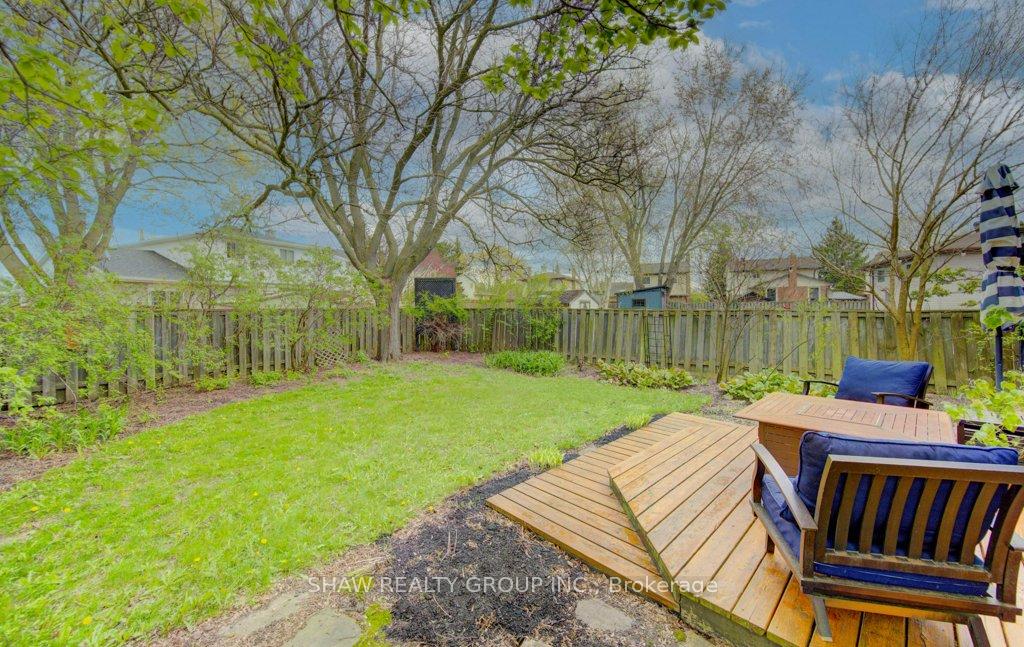 Photo 46 of 108 Clearwater Crescent, Waterloo, North Lakeshore — HOMEH
