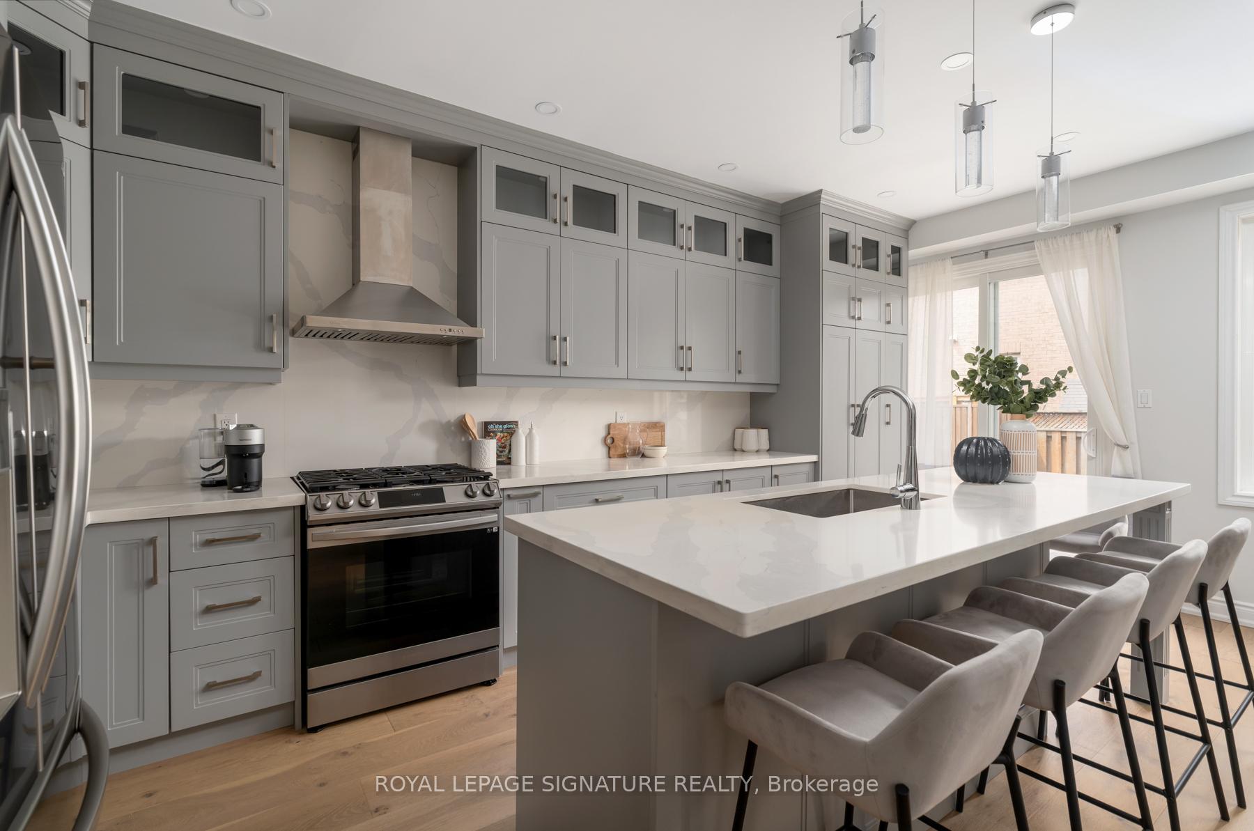 Photo 30 of 133 Wildberry Crescent, Vaughan, Vellore Village — HOMEH