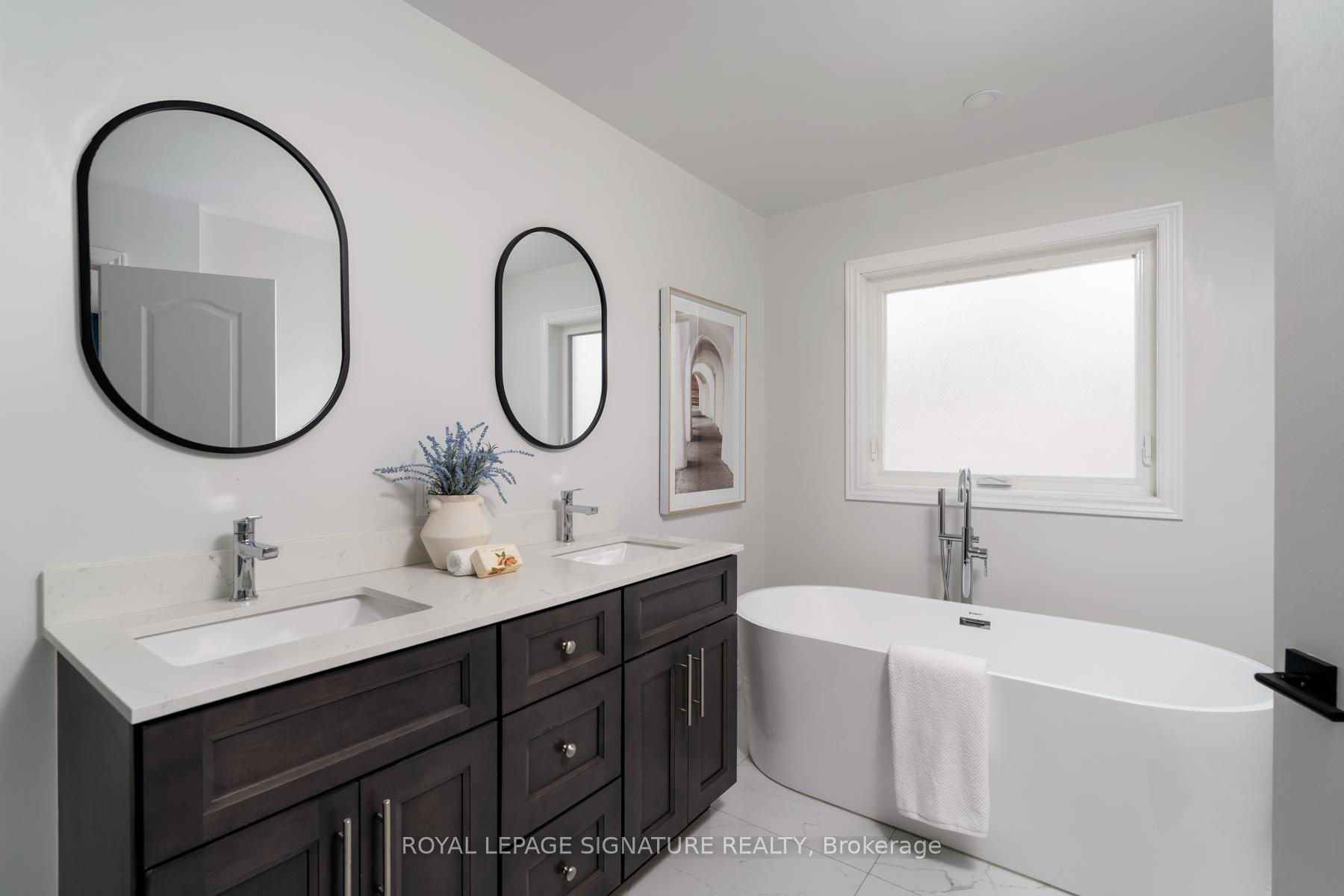 Photo 45 of 133 Wildberry Crescent, Vaughan, Vellore Village — HOMEH