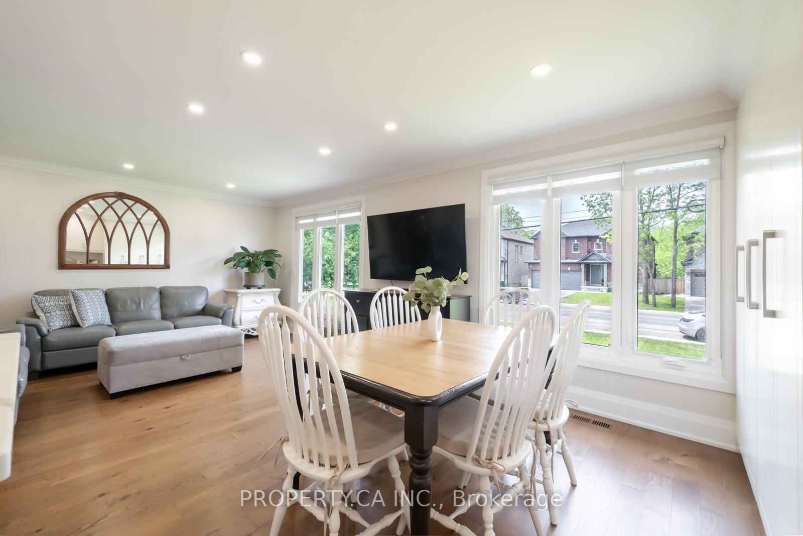 Photo 6 of 310 Parkside Drive, Hamilton, Waterdown — HOMEH