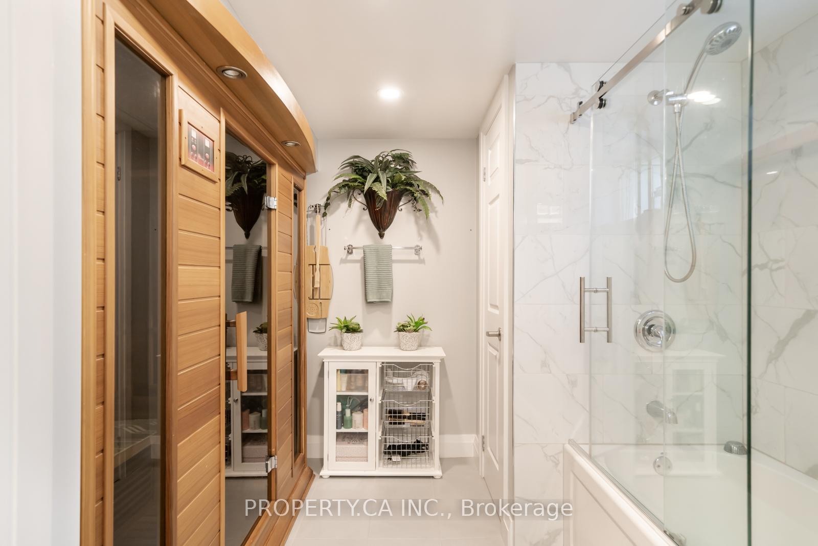 Photo 12 of 310 Parkside Drive, Hamilton, Waterdown — HOMEH
