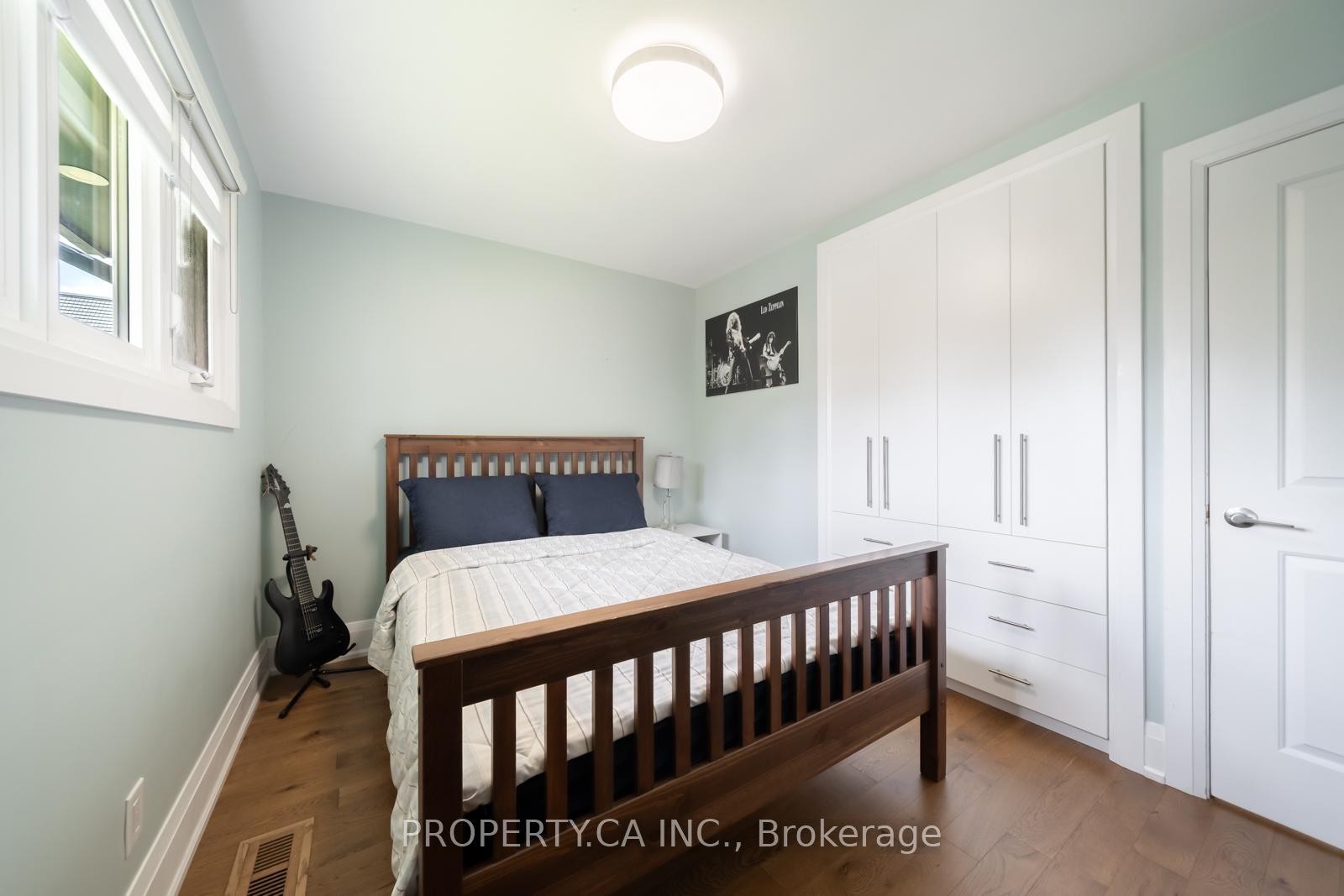 Photo 18 of 310 Parkside Drive, Hamilton, Waterdown — HOMEH
