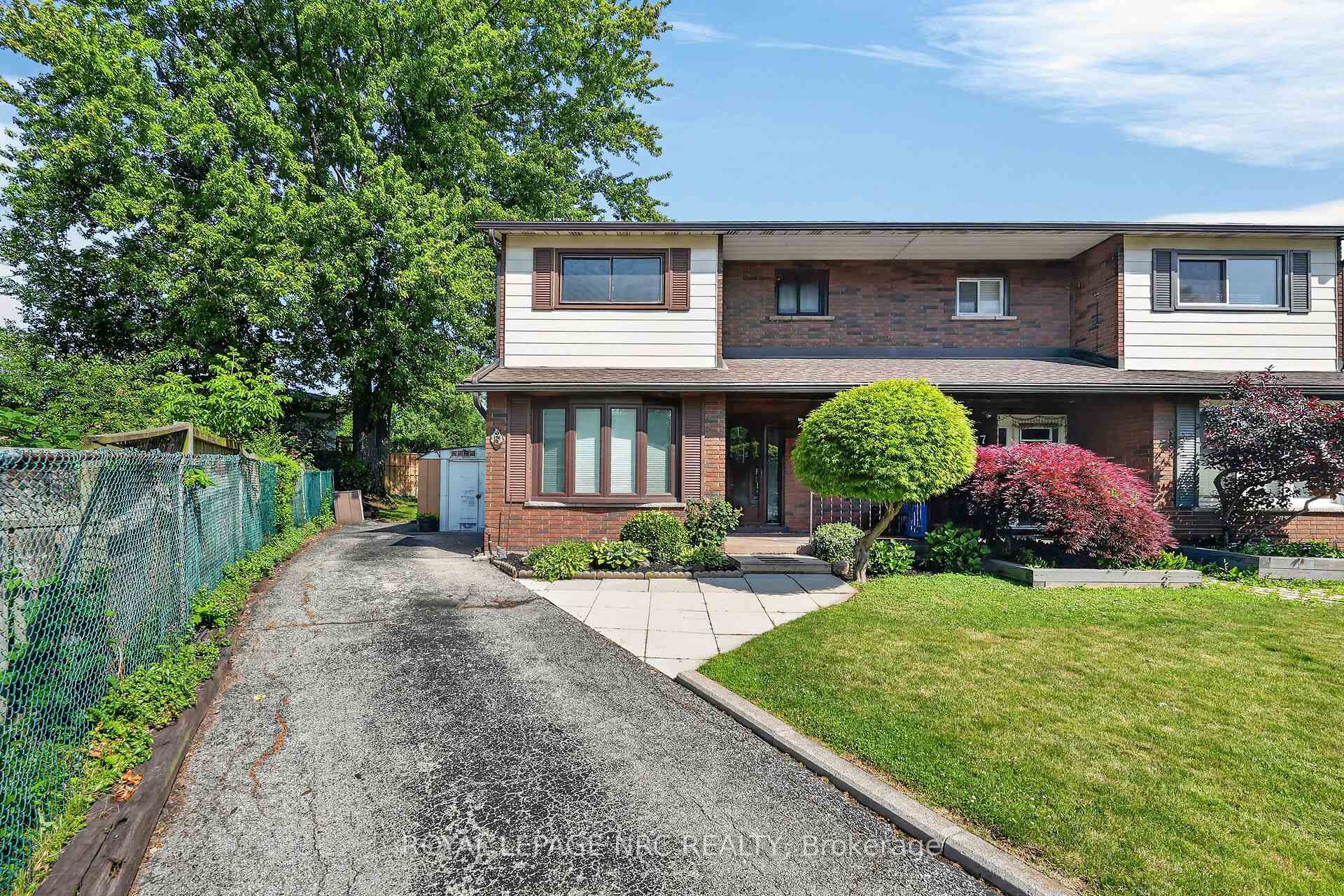 Photo 1 of 5 Hugo Court, Hamilton, Gilbert — HOMEH