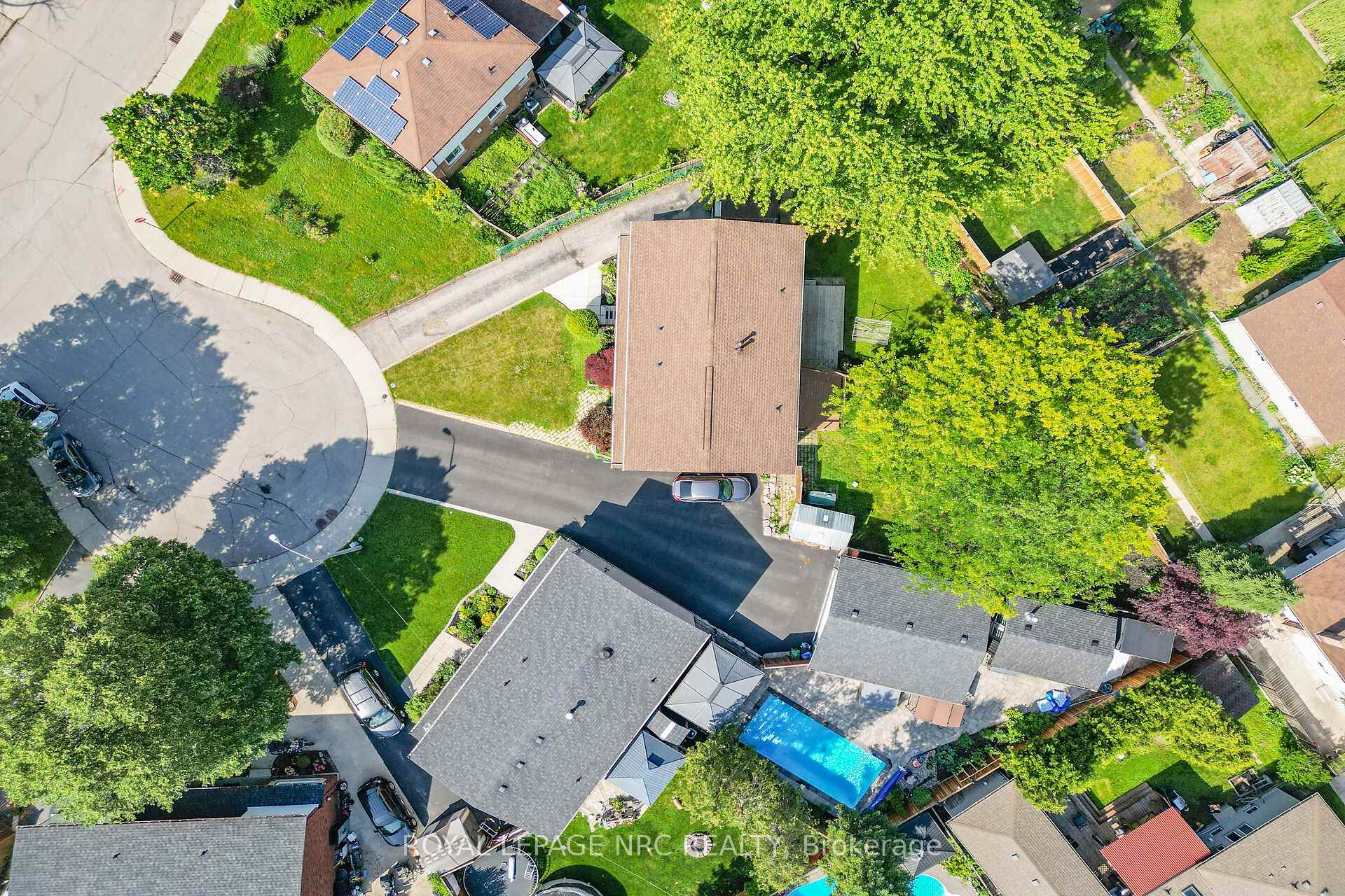 Photo 3 of 5 Hugo Court, Hamilton, Gilbert — HOMEH