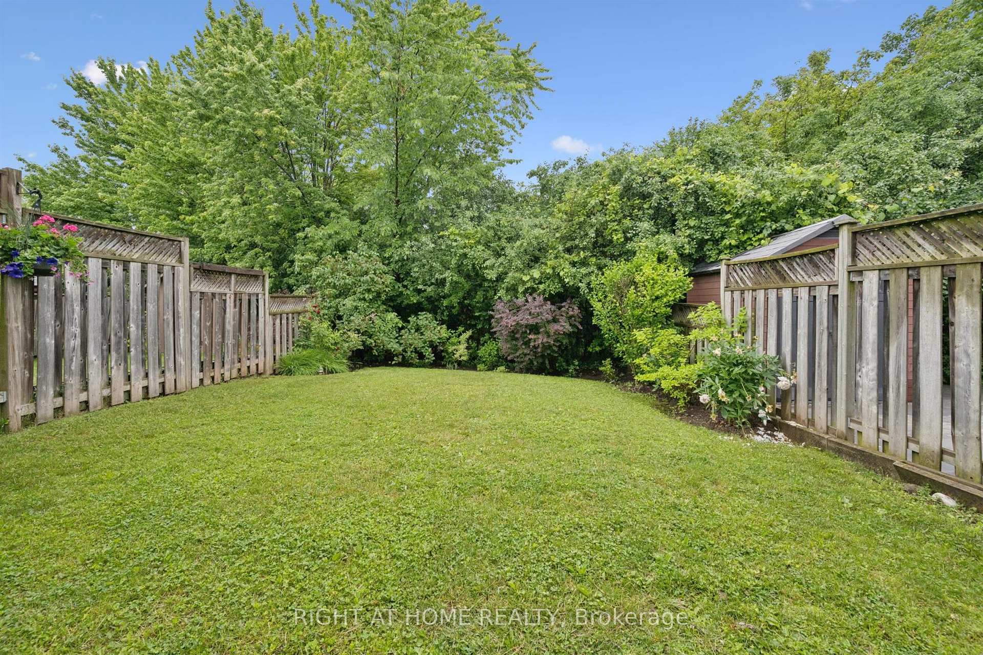 Photo 36 of 2371 Dalebrook Drive, Oakville, Wedgewood Creek — HOMEH