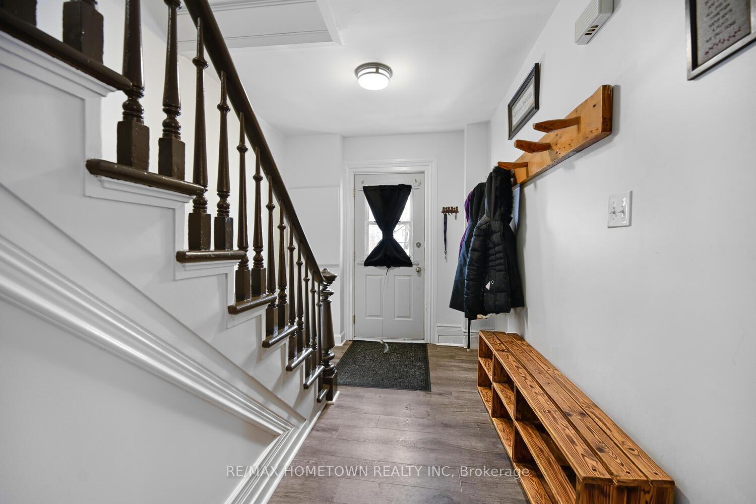 Photo 6 of 204 Wood Street E, Prescott, Prescott — HOMEH
