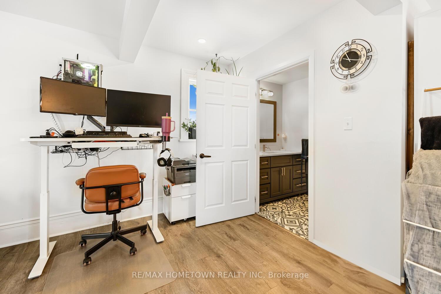 Photo 11 of 204 Wood Street E, Prescott, Prescott — HOMEH