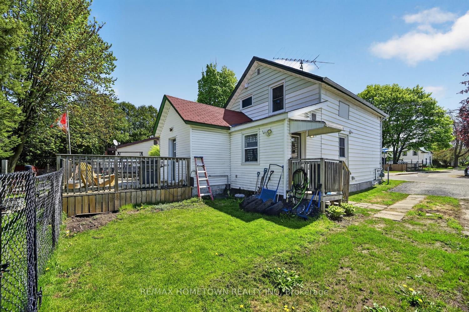 Photo 27 of 204 Wood Street E, Prescott, Prescott — HOMEH