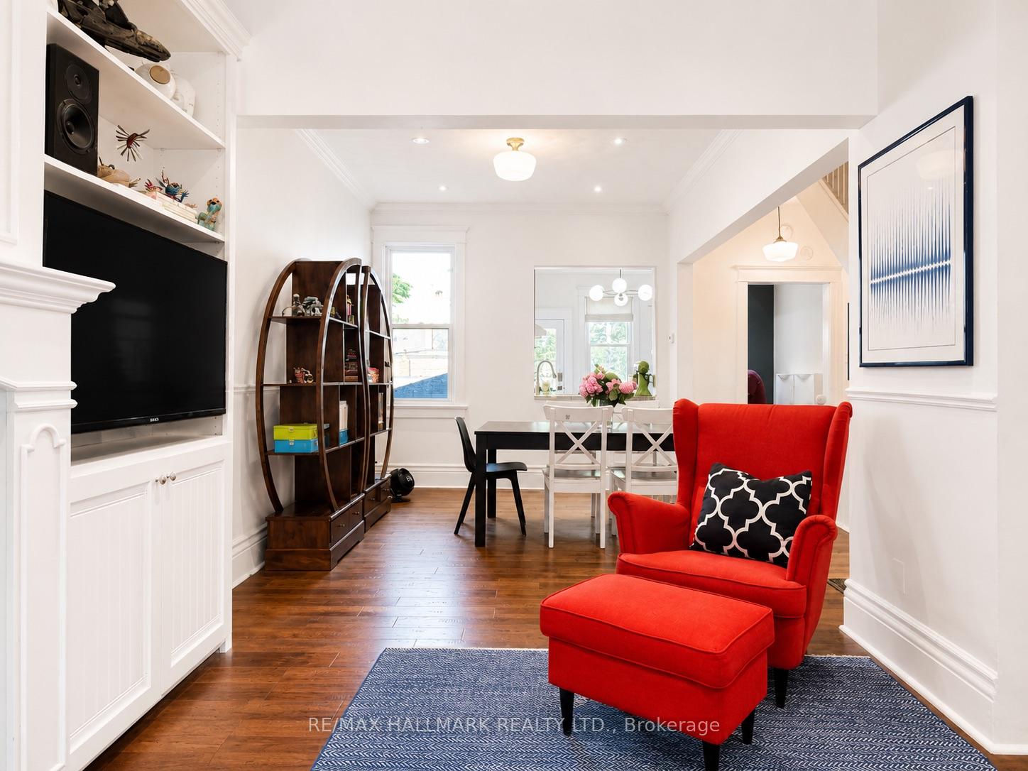 Photo 7 of 118 Galt Avenue, Toronto, South Riverdale — HOMEH