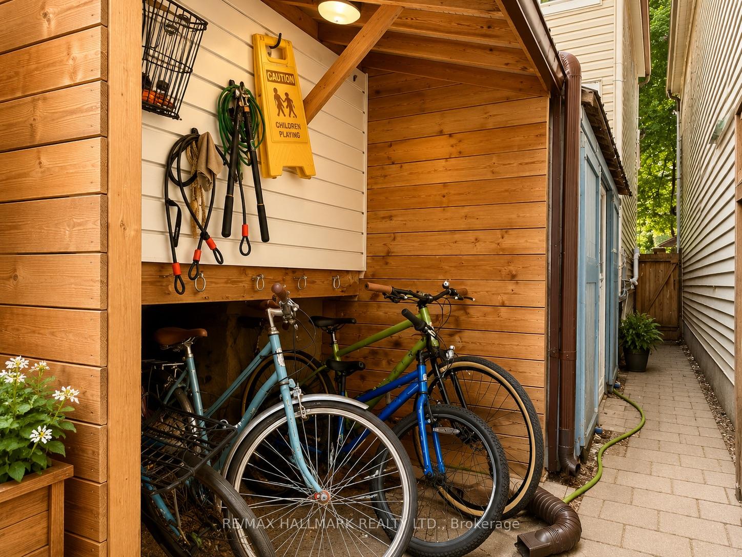 Photo 35 of 118 Galt Avenue, Toronto, South Riverdale — HOMEH
