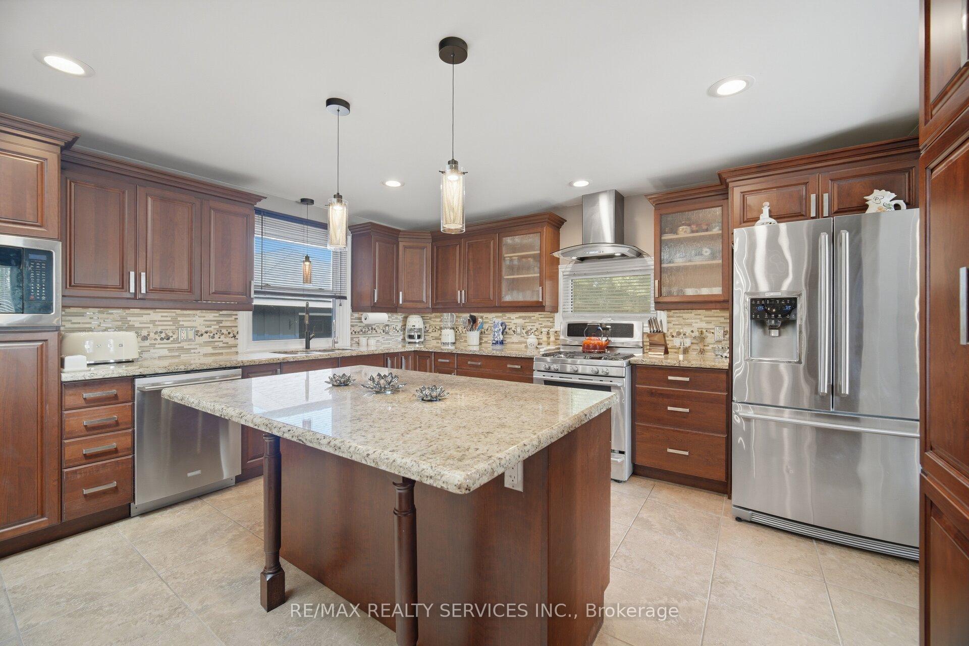 Photo 12 of 10304 County Road 10, Clearview, New Lowell — HOMEH