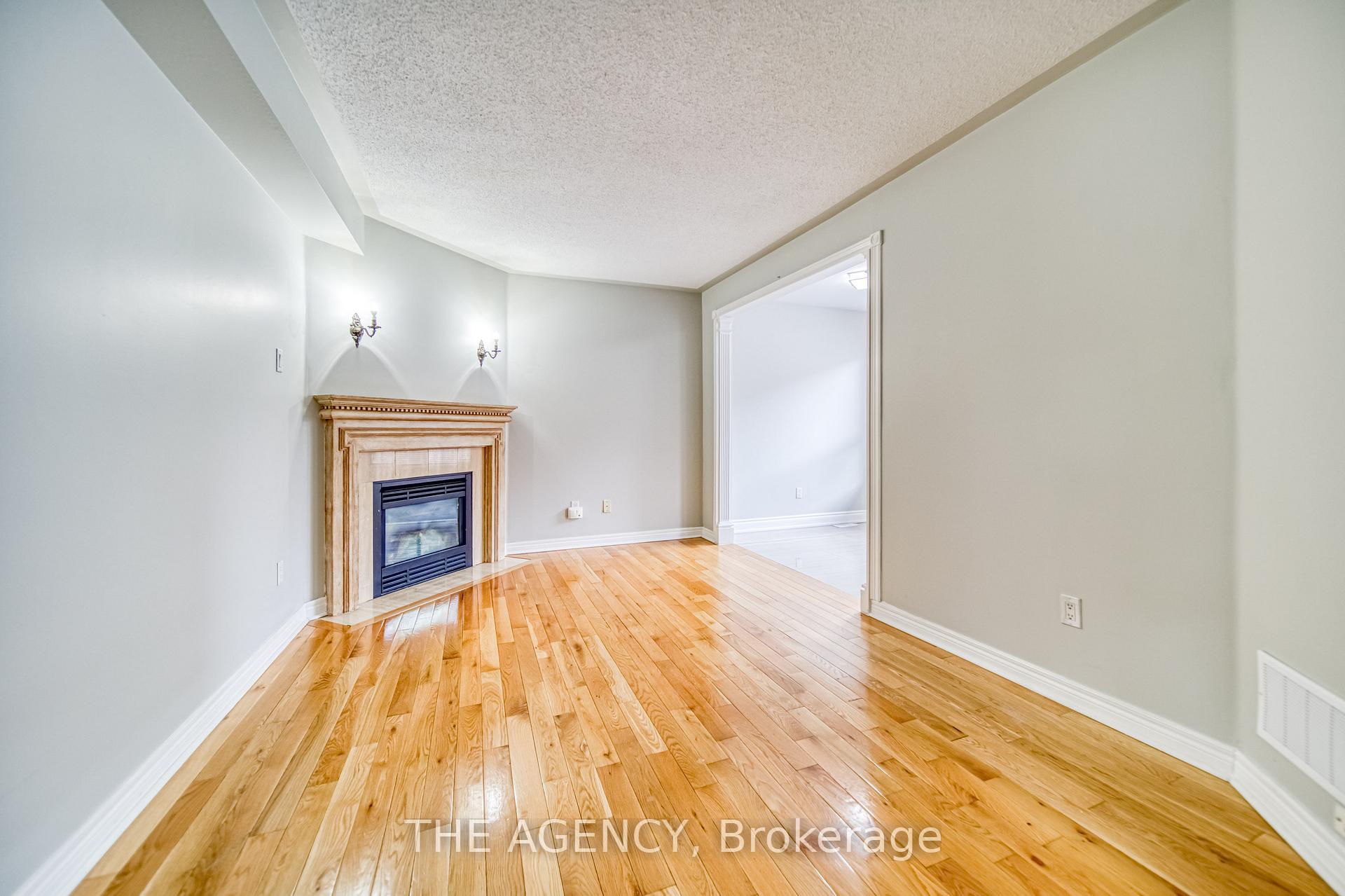 Photo 5 of Unit Main, 48 Chiara Drive, Vaughan, Vellore Village — HOMEH