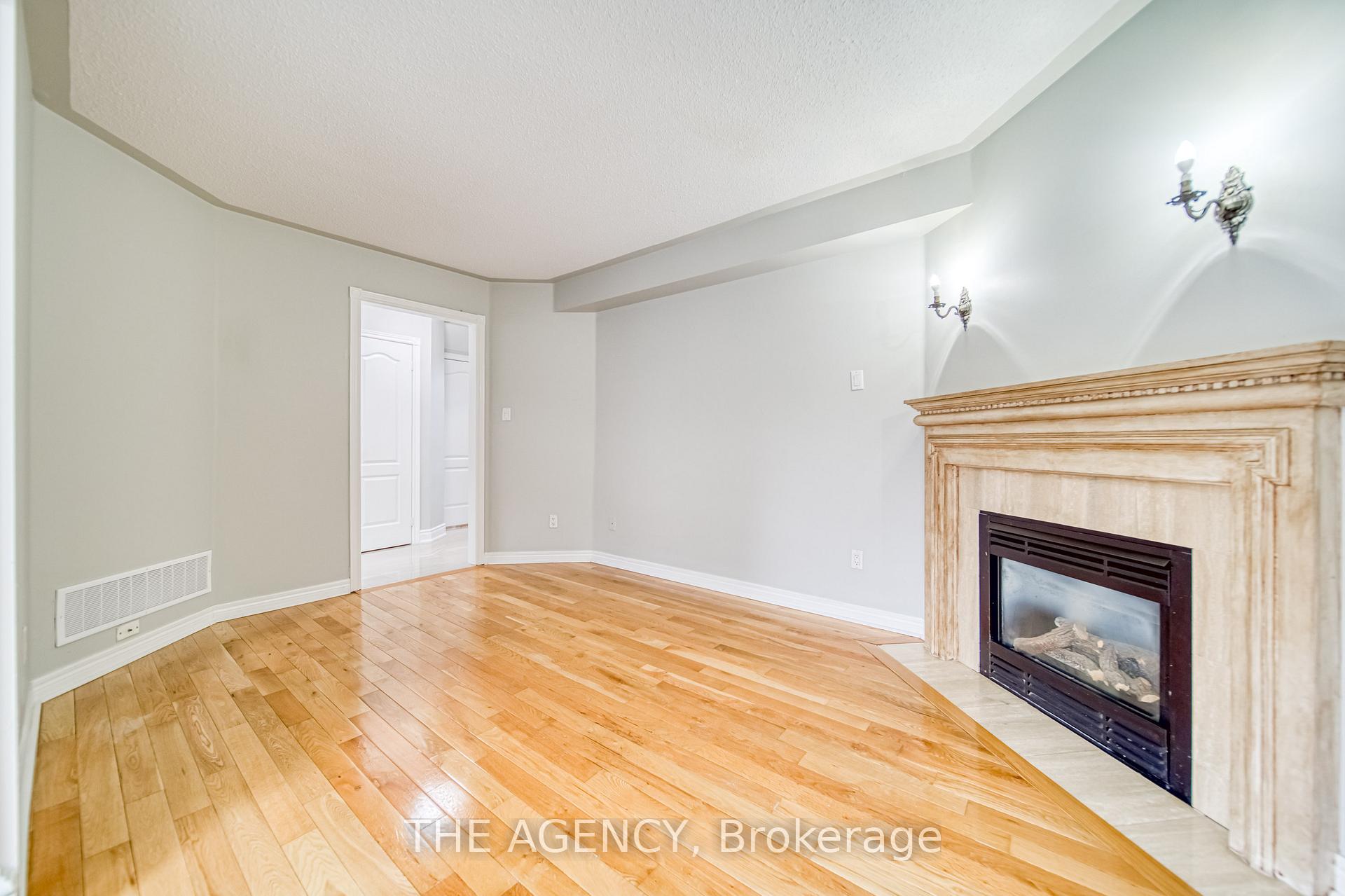Photo 6 of Unit Main, 48 Chiara Drive, Vaughan, Vellore Village — HOMEH
