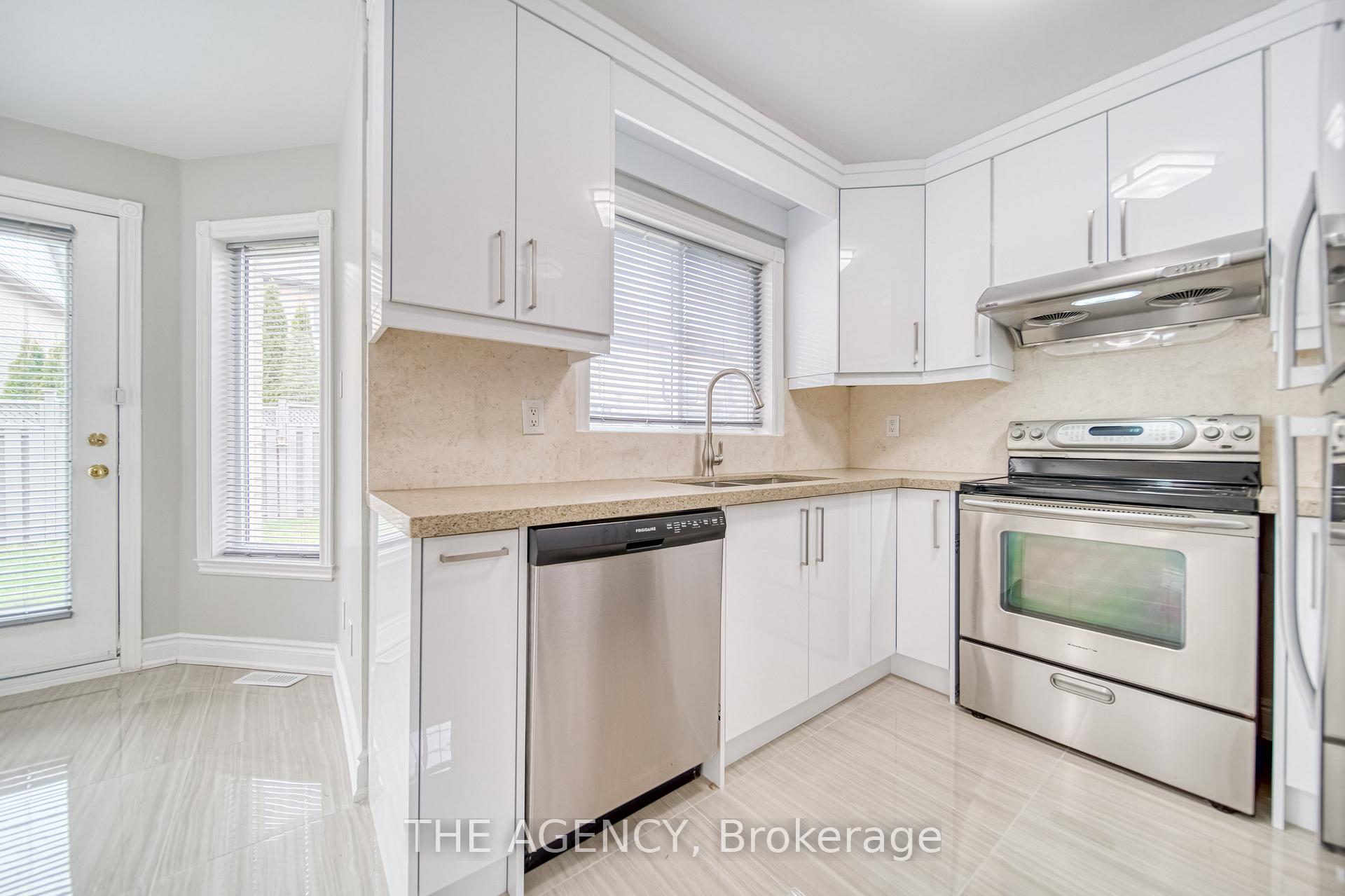 Photo 8 of Unit Main, 48 Chiara Drive, Vaughan, Vellore Village — HOMEH