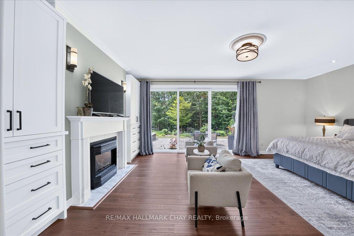 Photo 10 of 66 Luella Boulevard, Springwater, Anten Mills — HOMEH