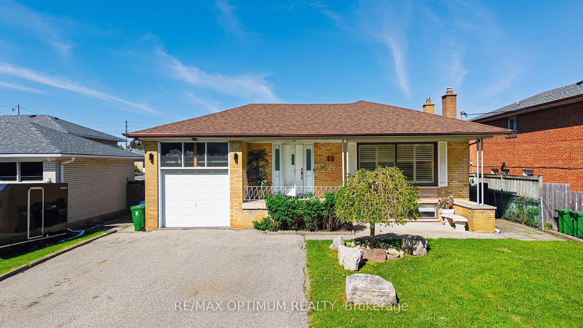 Photo 2 of 6 Evernby Boulevard, Etobicoke, Kingsview Village-The Westway — HOMEH