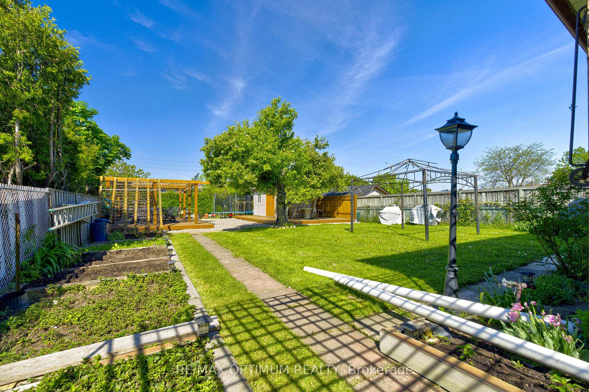 Photo 35 of 6 Evernby Boulevard, Etobicoke, Kingsview Village-The Westway — HOMEH