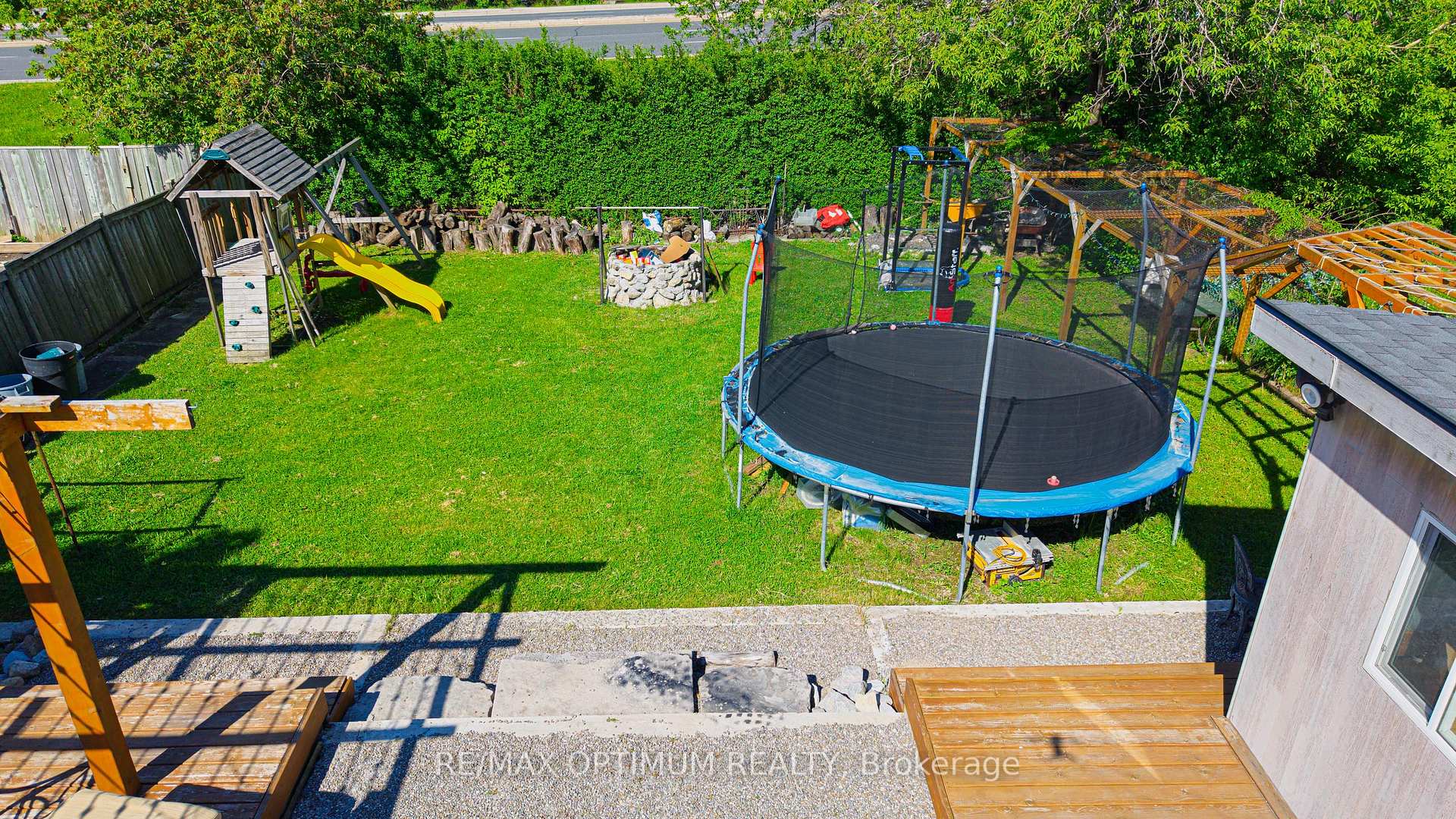 Photo 41 of 6 Evernby Boulevard, Etobicoke, Kingsview Village-The Westway — HOMEH