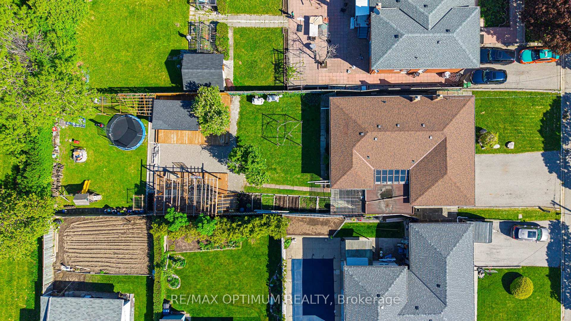 Photo 44 of 6 Evernby Boulevard, Etobicoke, Kingsview Village-The Westway — HOMEH