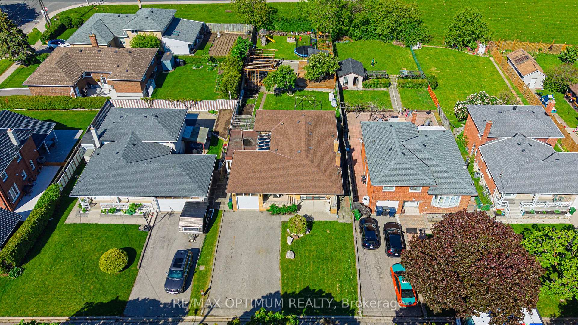 Photo 46 of 6 Evernby Boulevard, Etobicoke, Kingsview Village-The Westway — HOMEH