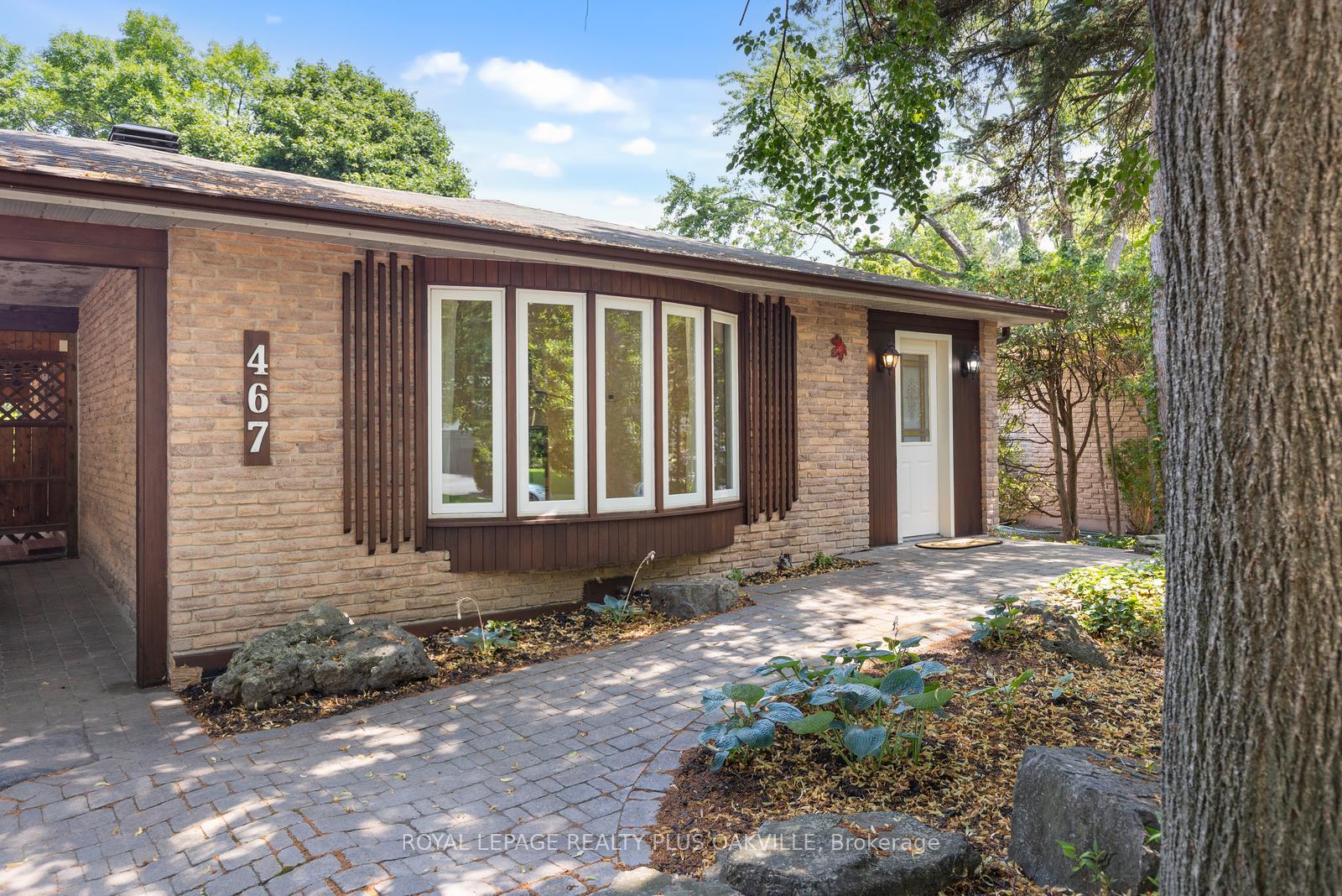 Photo 2 of 467 Anthony Drive, Oakville, Old Oakville — HOMEH