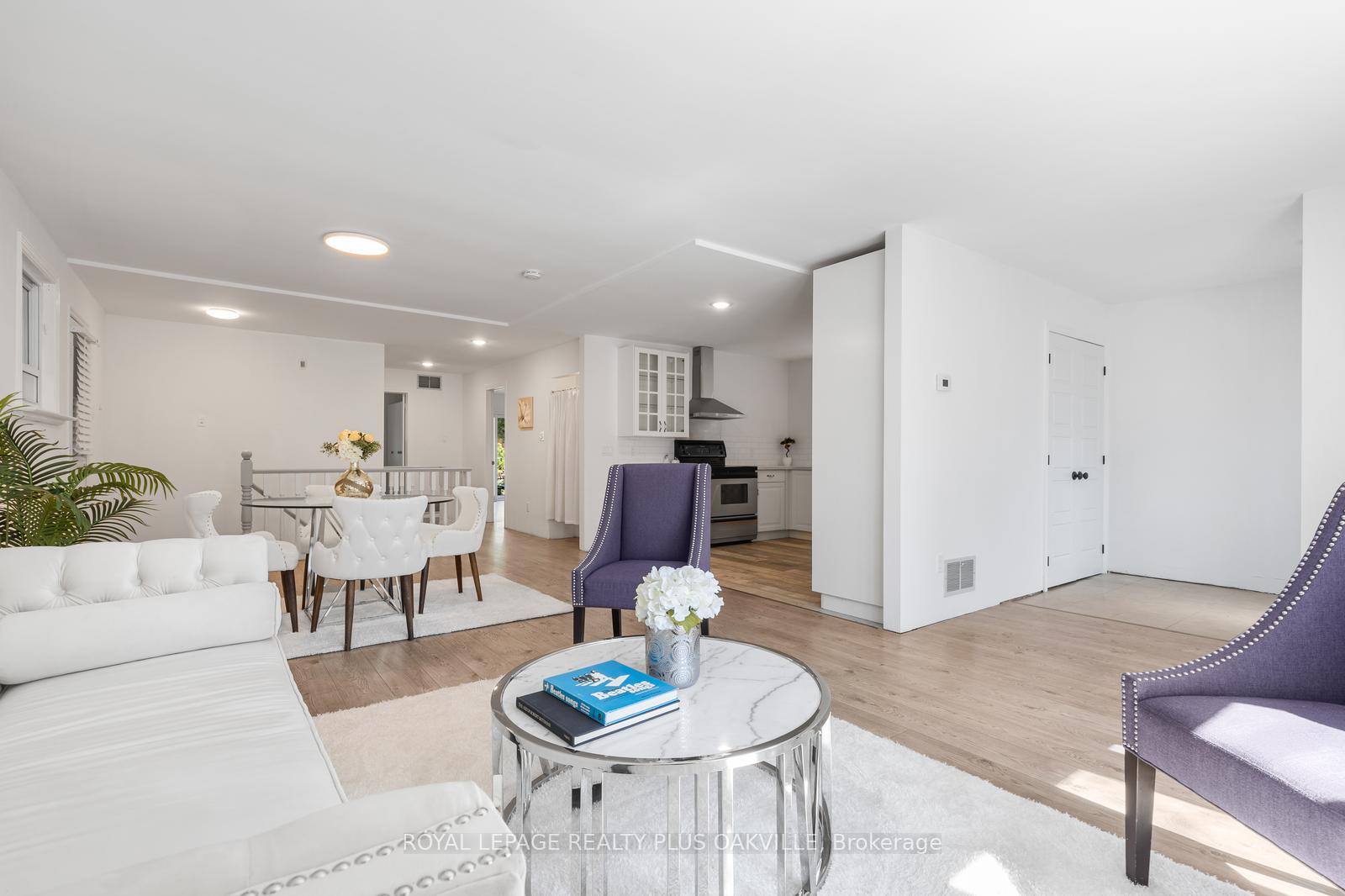 Photo 7 of 467 Anthony Drive, Oakville, Old Oakville — HOMEH