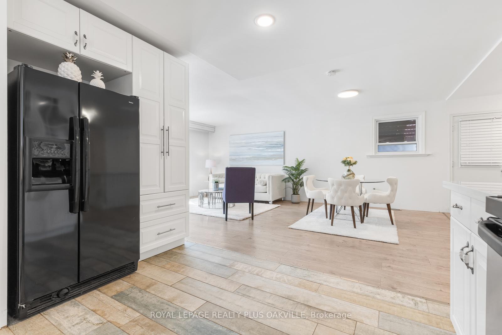 Photo 15 of 467 Anthony Drive, Oakville, Old Oakville — HOMEH