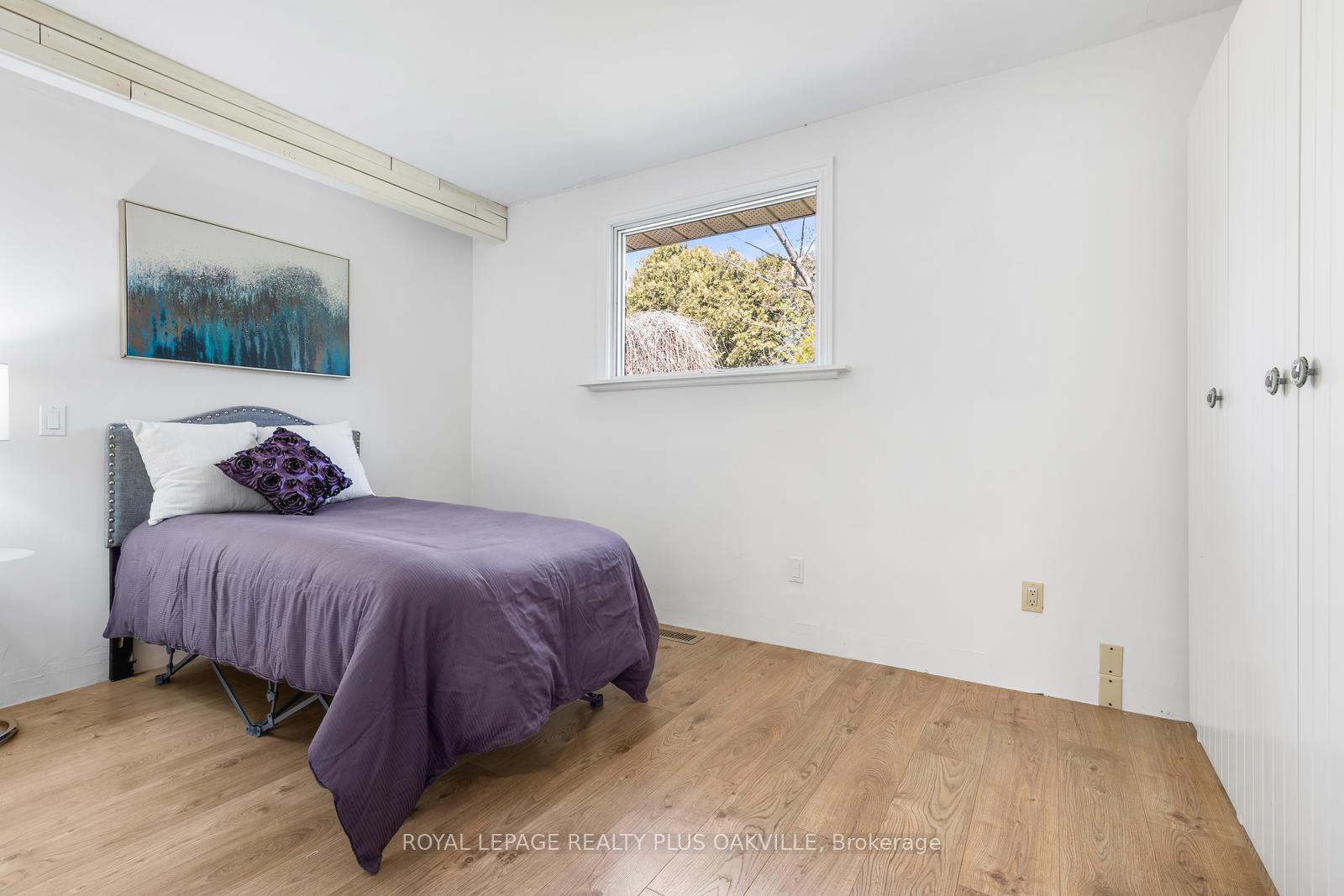 Photo 21 of 467 Anthony Drive, Oakville, Old Oakville — HOMEH