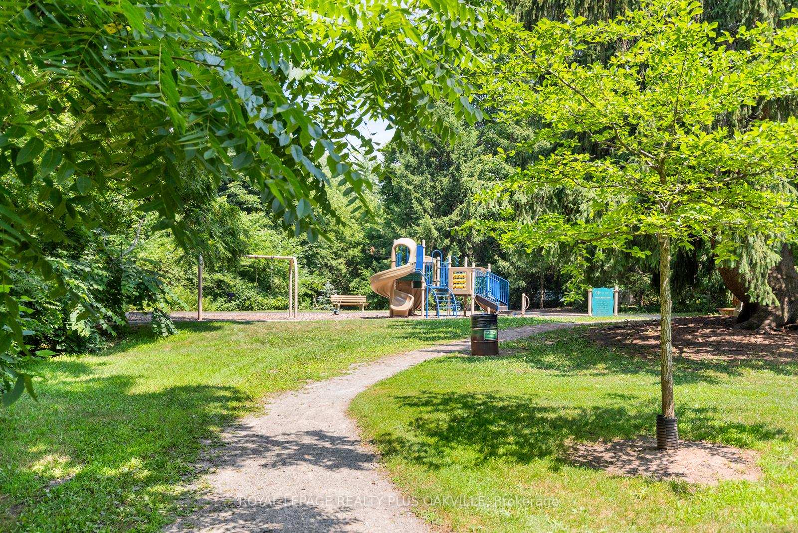 Photo 30 of 467 Anthony Drive, Oakville, Old Oakville — HOMEH