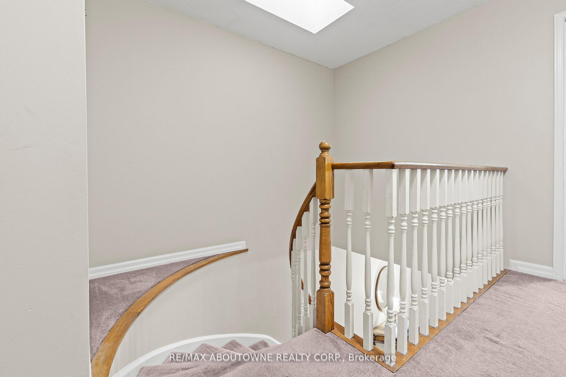 Photo 18 of Unit 9, 2230 Walkers Line, Burlington, Headon — HOMEH